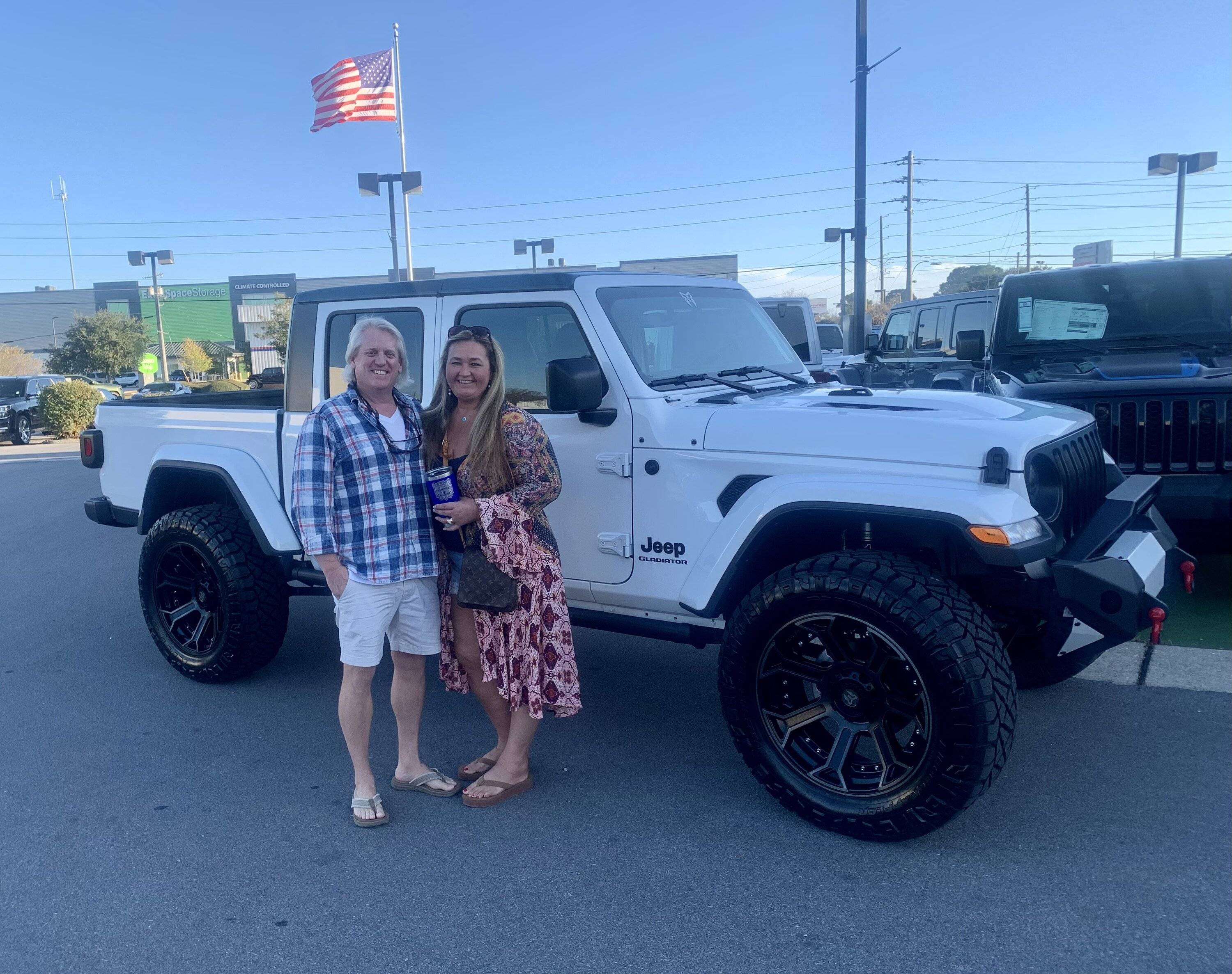 Jeep Gladiator 2022 Jeep Gladiator Rocky Ridge Edition 2F0FBF32-63E5-4044-85AA-1E2754F9C369