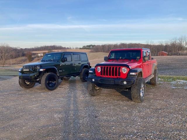 Jeep Gladiator Sometimes someone changes your mind for you... jeeps2