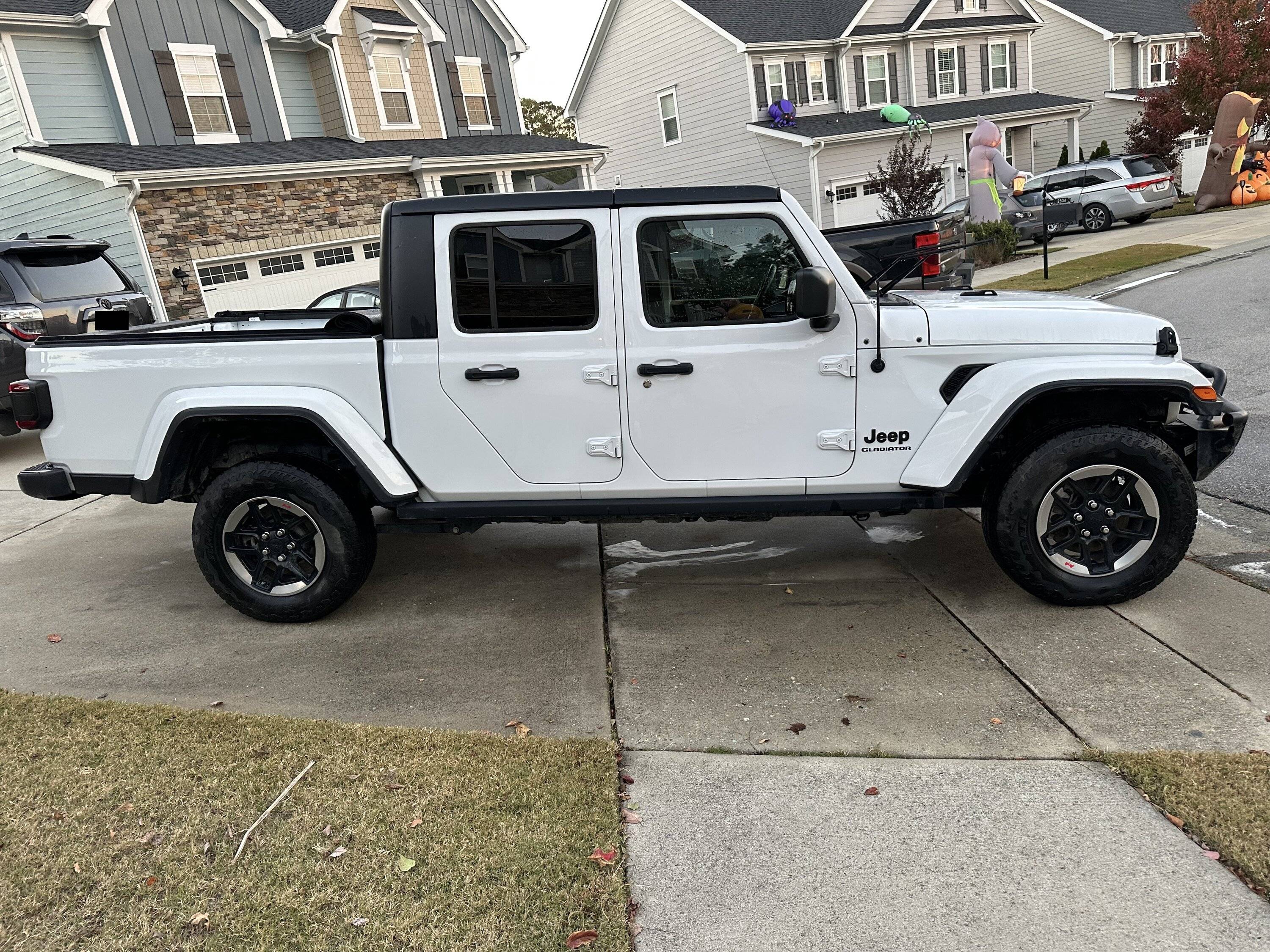 Jeep Gladiator Gladiator Sport S Max Tow IMG_0750