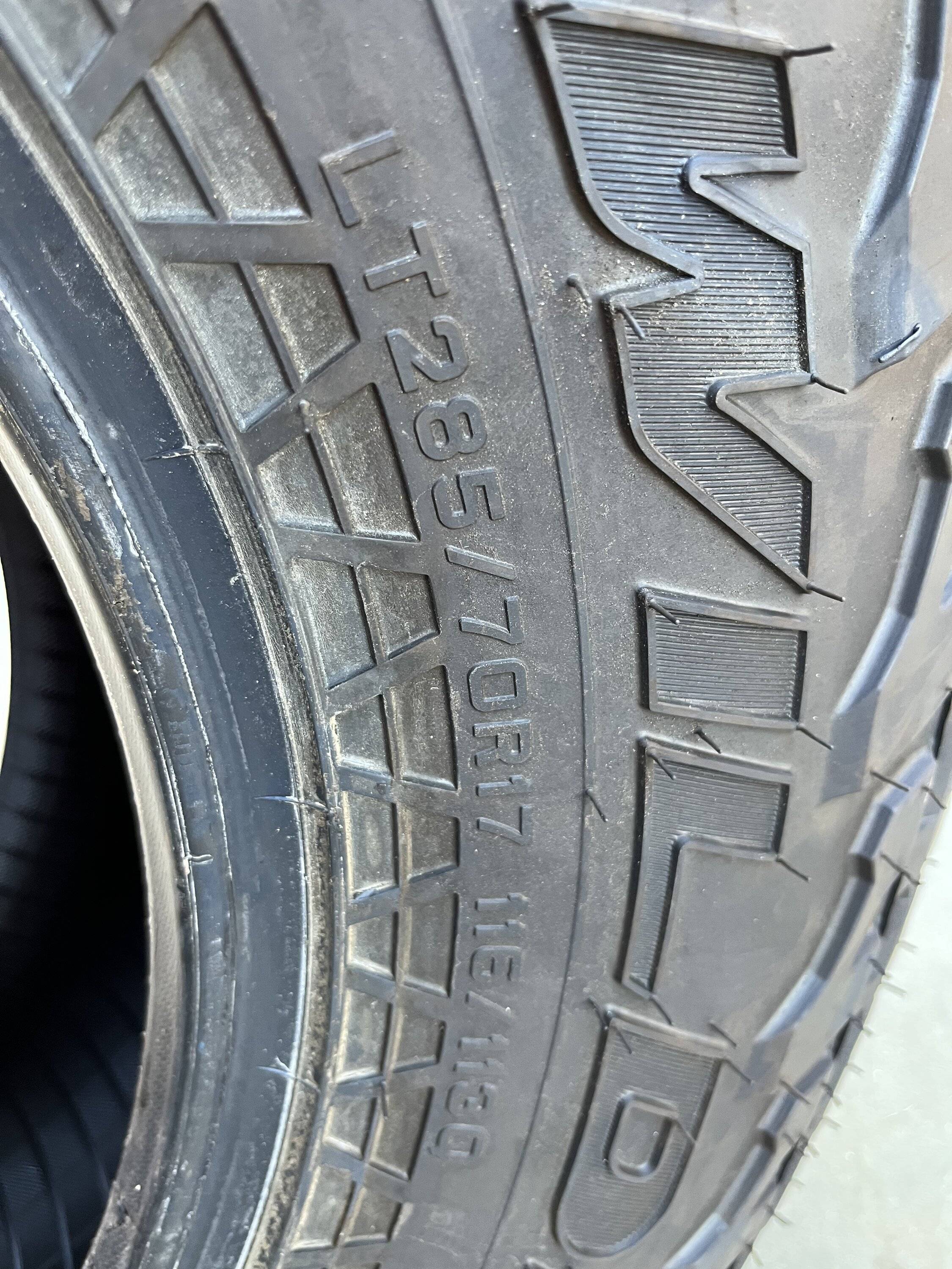 Jeep Gladiator Five Mojave take-off Falken ATs - 2k miles - $500 8E352950-7482-4B3C-8FD9-1384BC41D060