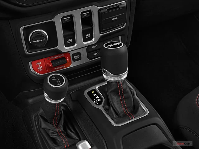 Jeep Gladiator So disappointed in this Diesel platform; wish there was a return policy. 2018_jeep_wrangler_gearshift