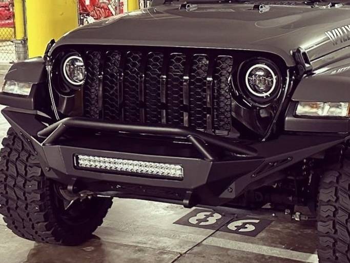 Jeep Gladiator Air Design hexagon grill 6FCD457C-6F98-43CF-A2E3-81A595A459C4