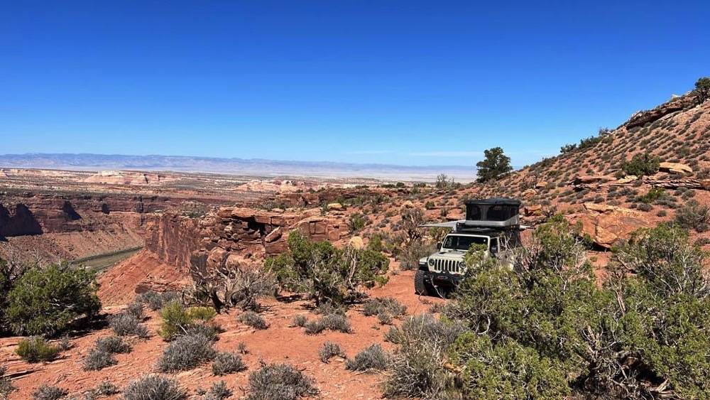 Jeep Gladiator Happier Then or Happier Now? 00_MoabCliffs