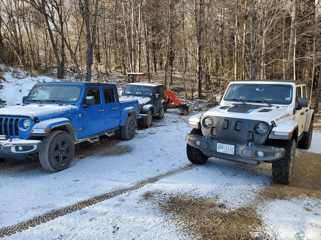 Jeep Gladiator Looking for REAL WORLD person experience with 4xe 1674409629816