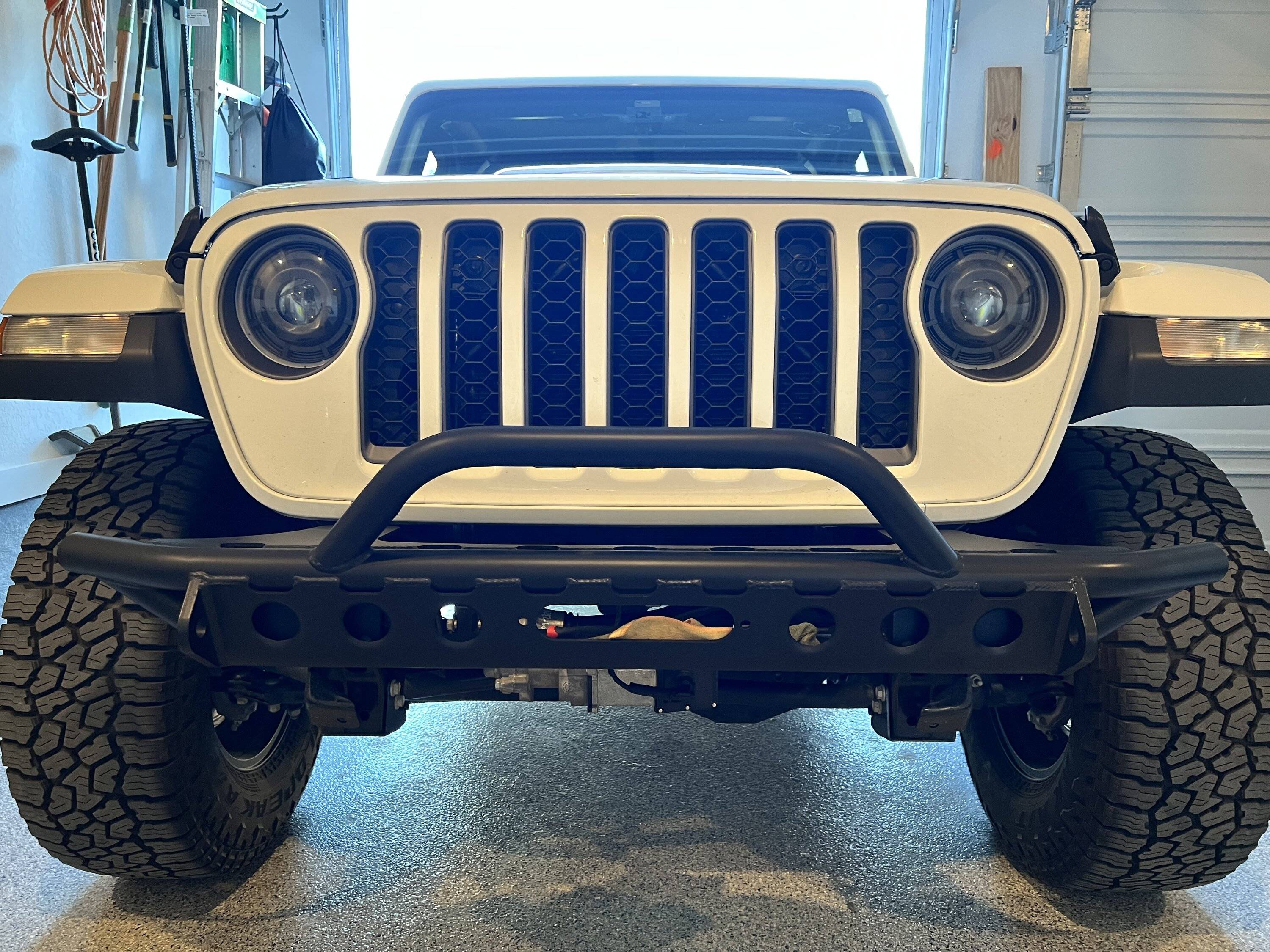 Jeep Gladiator Front bumper bolts torque specs FCCA3840-43BA-49DA-8836-983E033E0C39