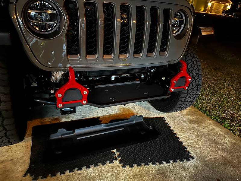 Jeep Gladiator What the heck is this?  Is this real?  Aluminum Rubicon 3 piece bumper... IMG_9985