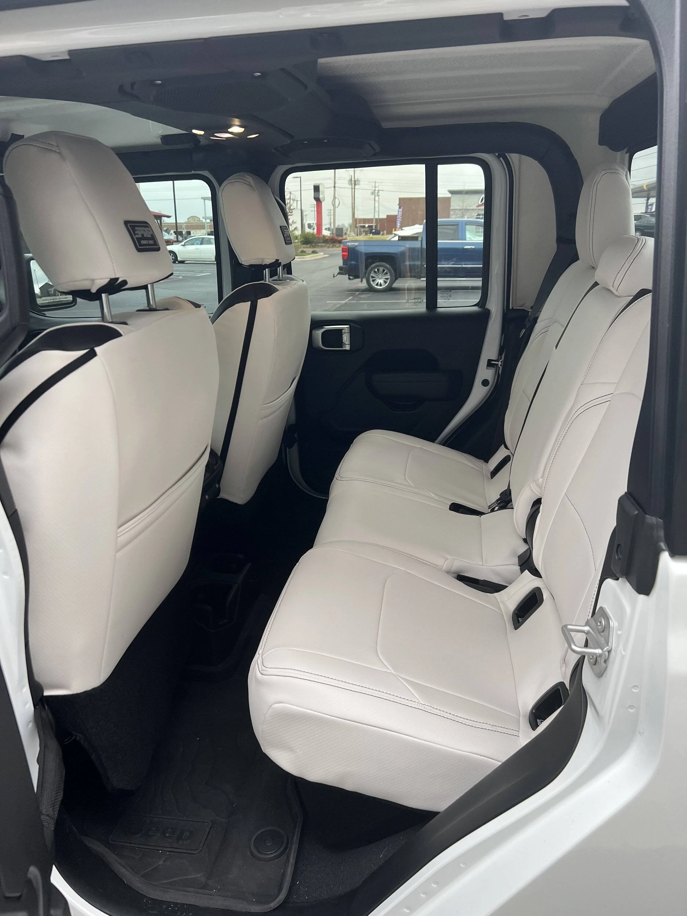 Jeep Gladiator PRP seat covers $600 8D71E3AA-3F9A-4F49-955C-B7961BFBB18A