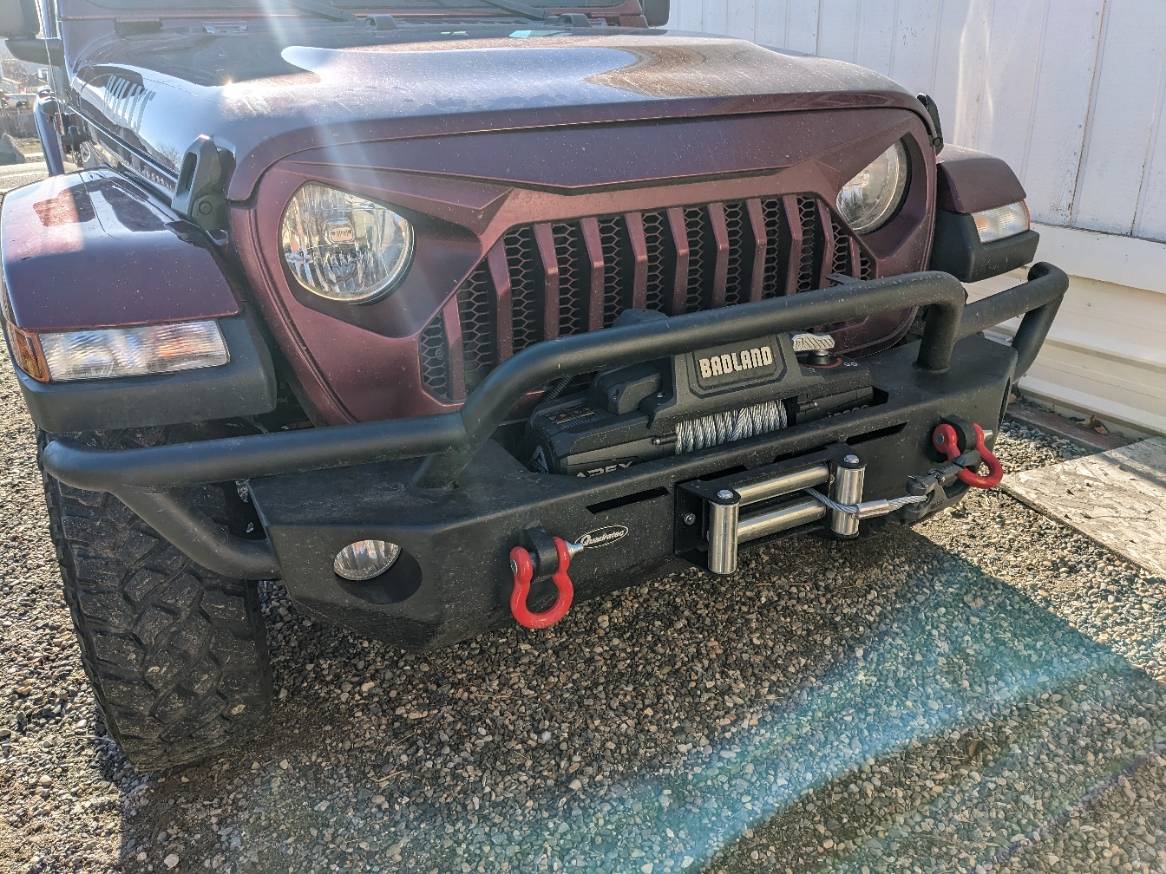 Jeep Gladiator Quadratec QRC Front Bumper Questions 1674505403579