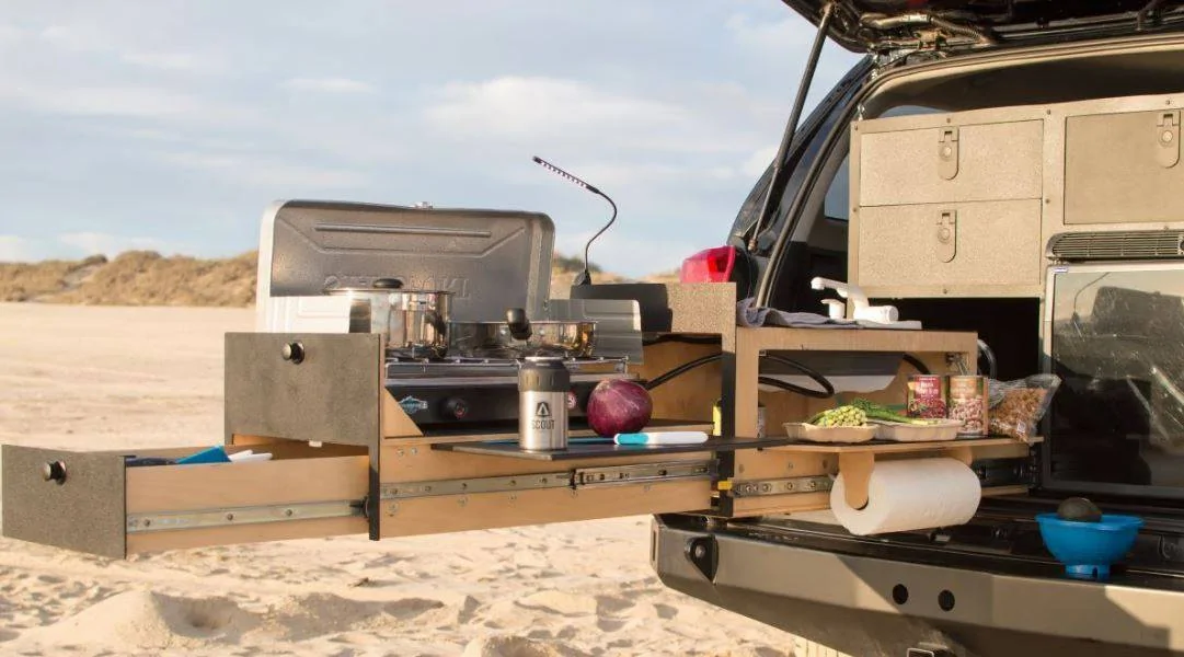 Jeep Gladiator Kitchen slideout in bed Kitched Idea-1
