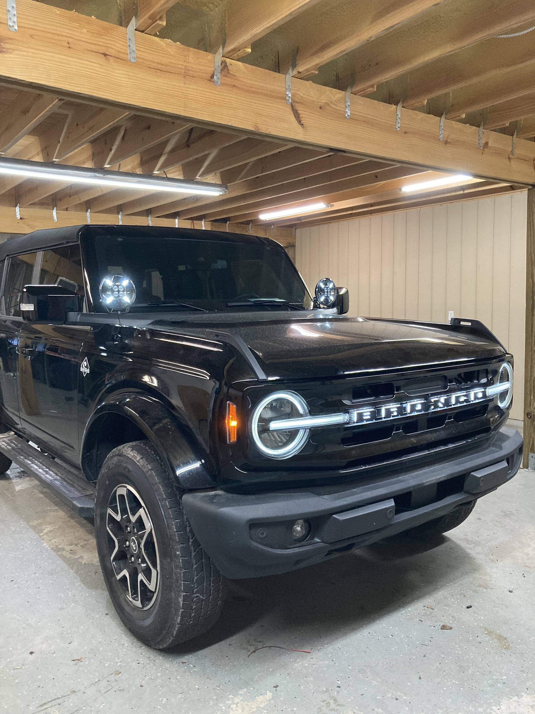 Jeep Gladiator A Powerful Option for Auxiliary Ditch Lighting! img_3798-