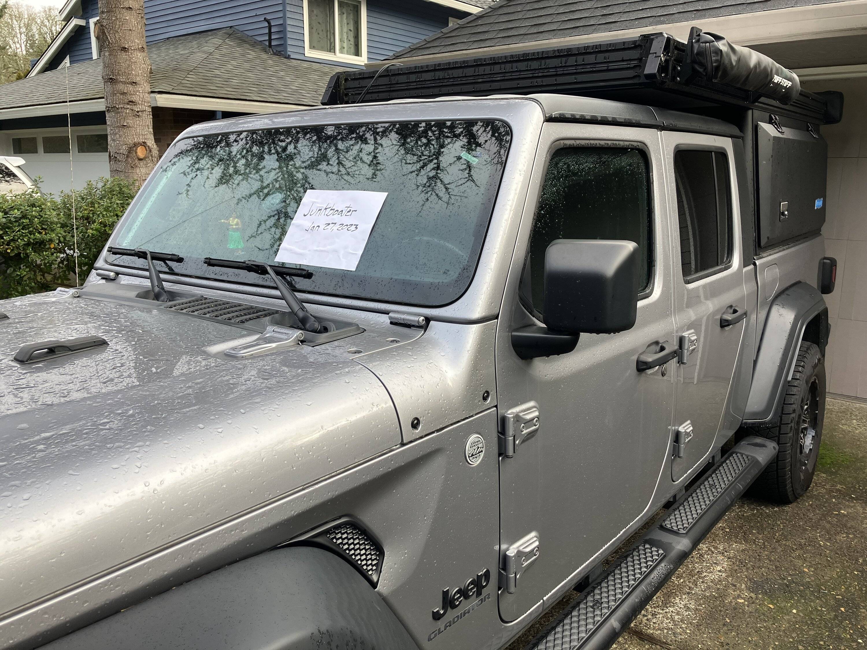 Jeep Gladiator 2020 Jeep Gladiator Sport S 16,000 miles $39,995 OBO Portland, Oregon 753BF09B-F169-4C85-B38F-0DE7C0CCDA78