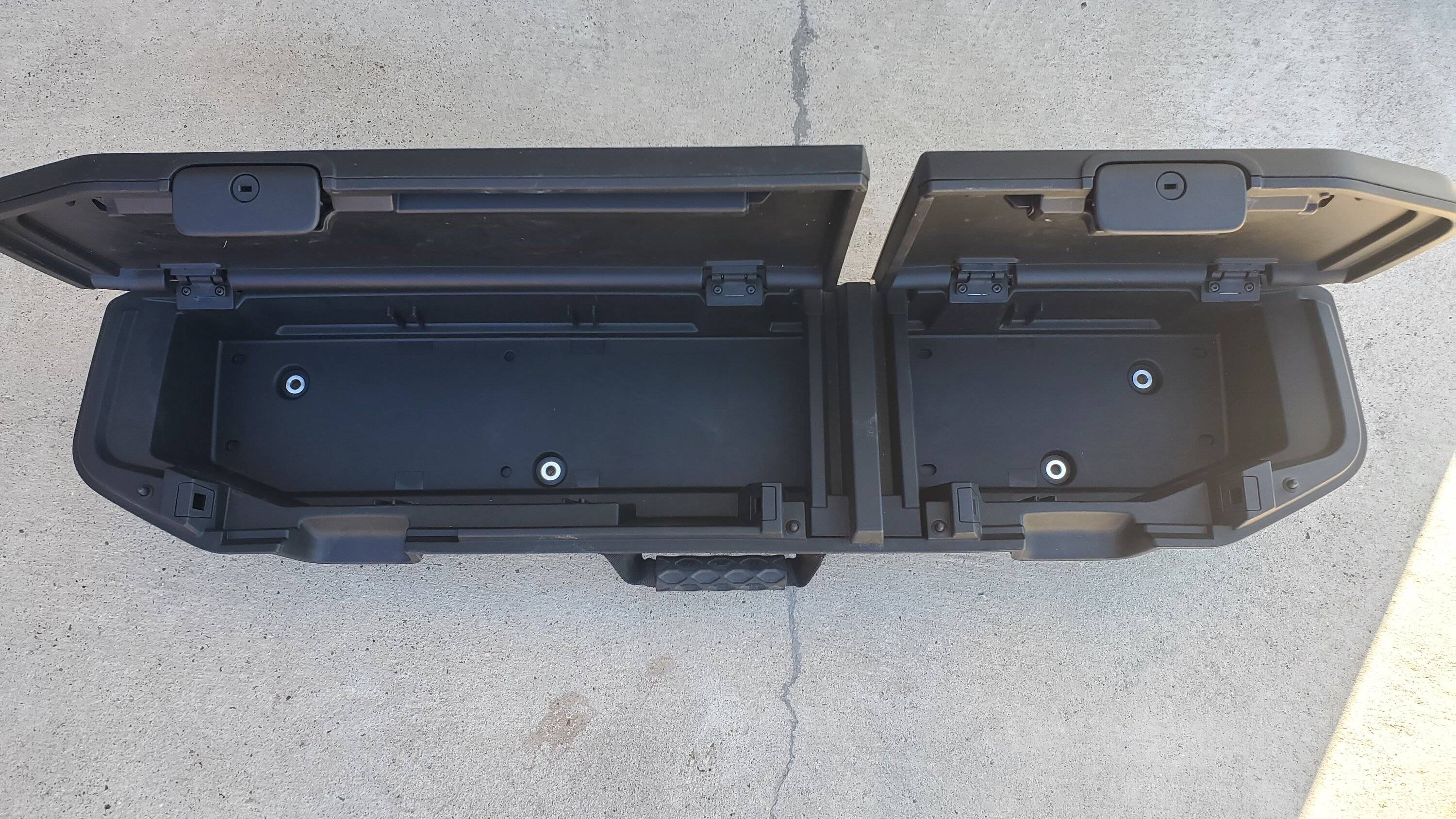 Jeep Gladiator OEM Under seat storage $200 obo 20230127_134611