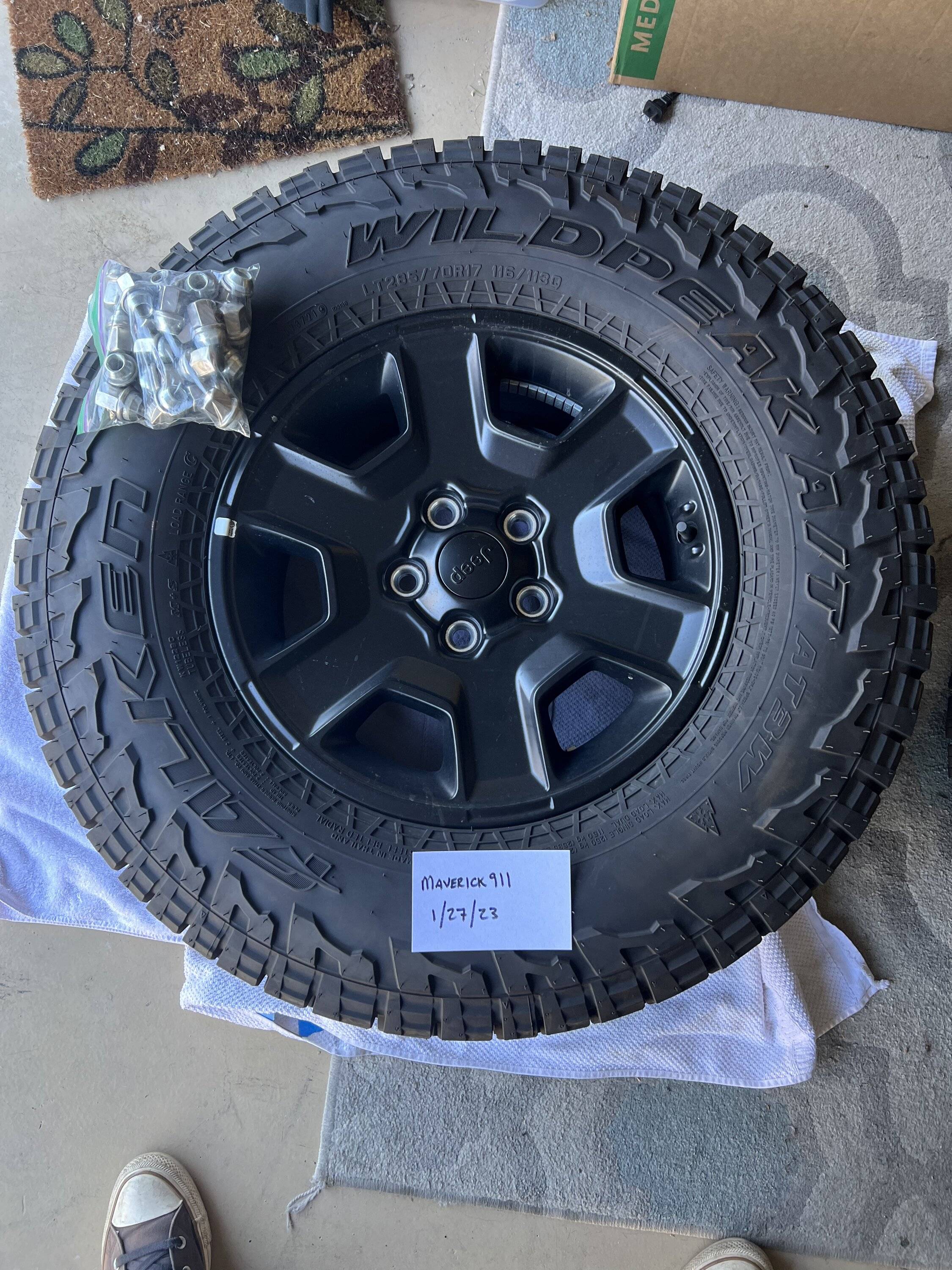 Jeep Gladiator Mojave wheels with Falken Wildpeaks 212AB1CE-B5FD-456D-8703-8513E8313517