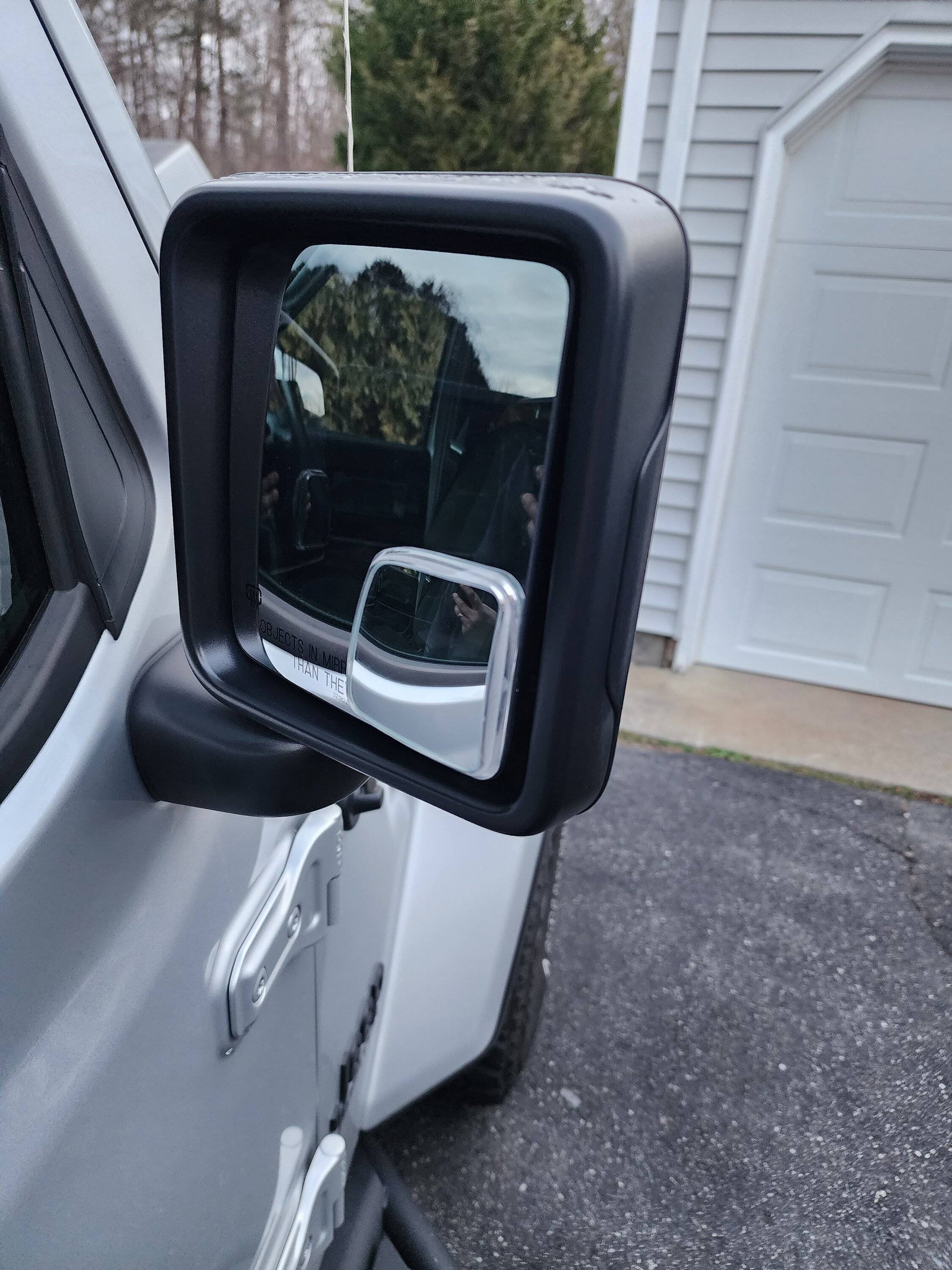 Jeep Gladiator Blind spot mirror recommendations? 20230128_070424