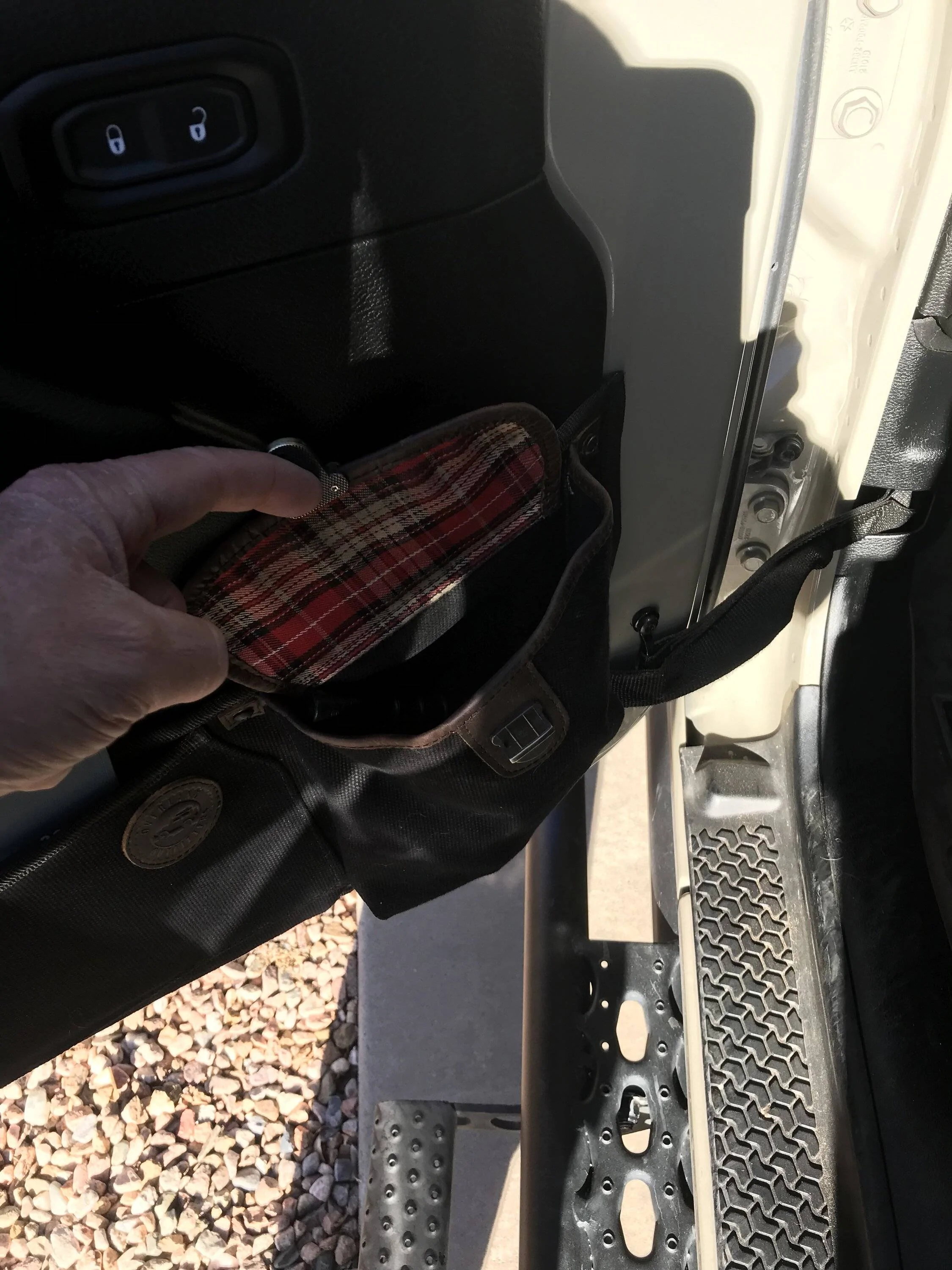 Jeep Gladiator Storage cubbies for doors? B6ECE138-5B61-4409-8FBE-AB72804512A9