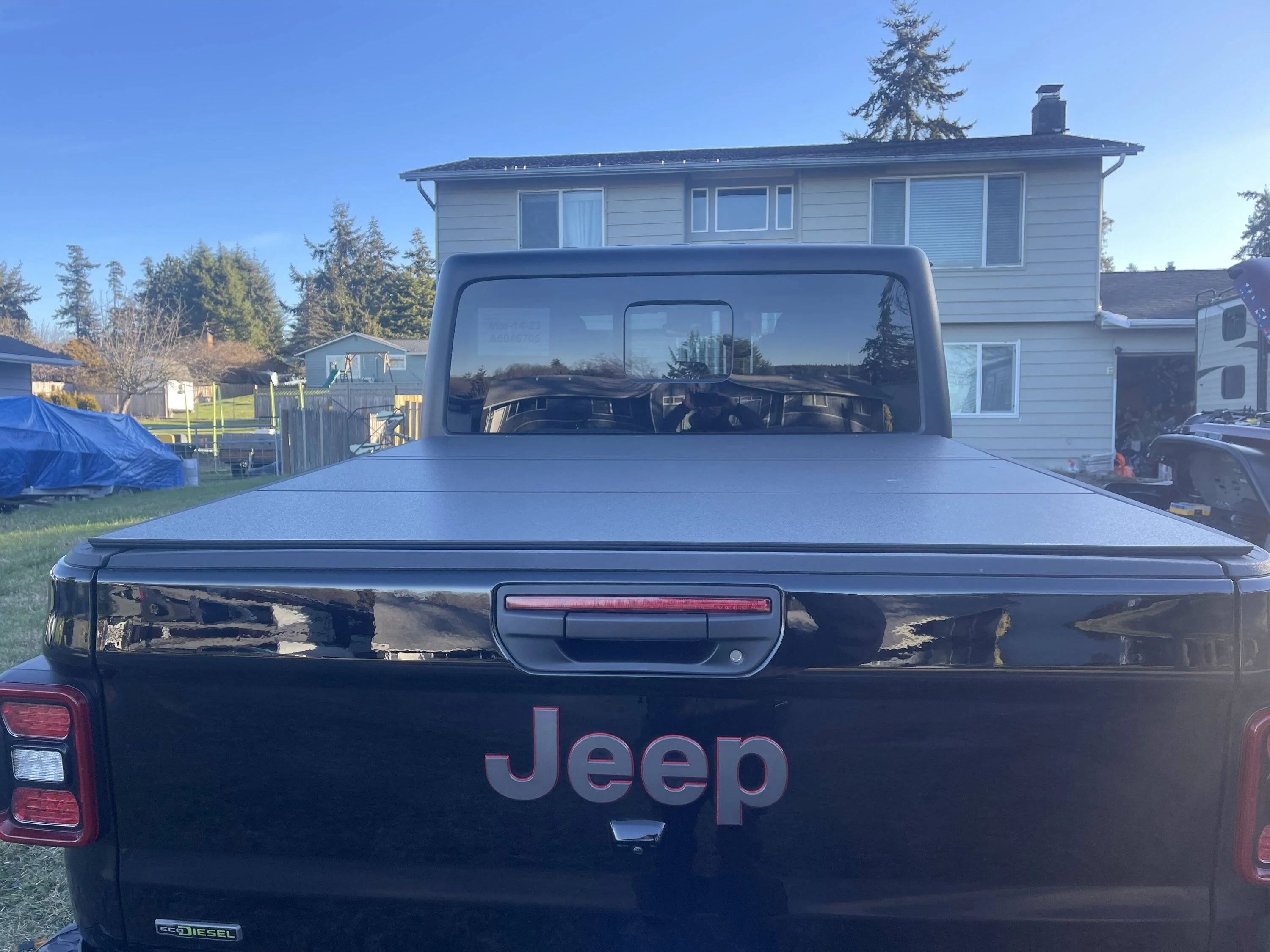 Jeep Gladiator Bed cover and liner(Sold please delete) E677F908-461F-4170-AB90-EF290DD0B262