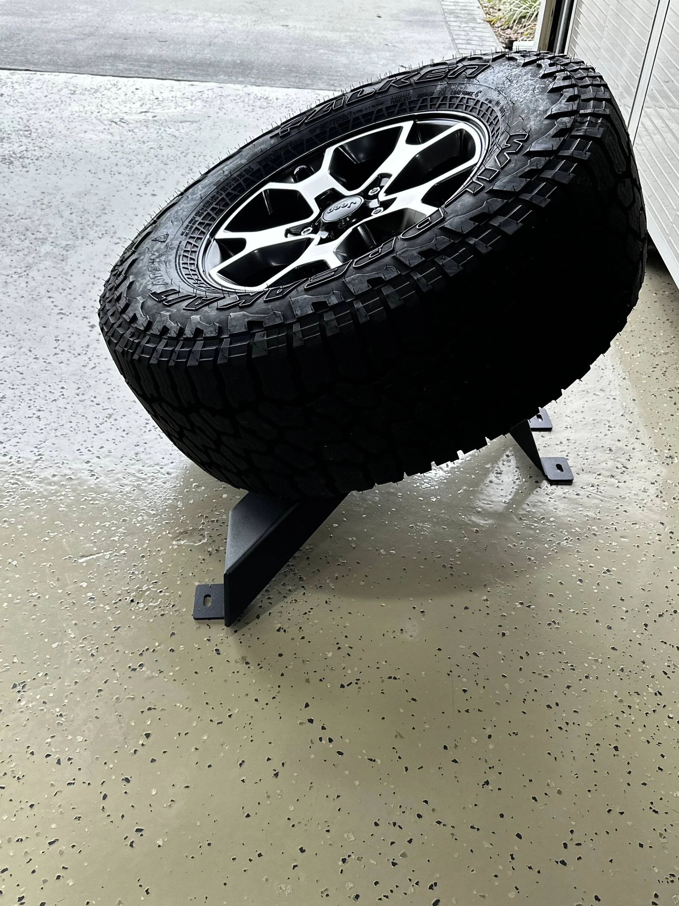Jeep Gladiator RC Spare tire carrier  ($140) OBO F1262FC7-4358-4B9D-8317-198C2EC7EA67