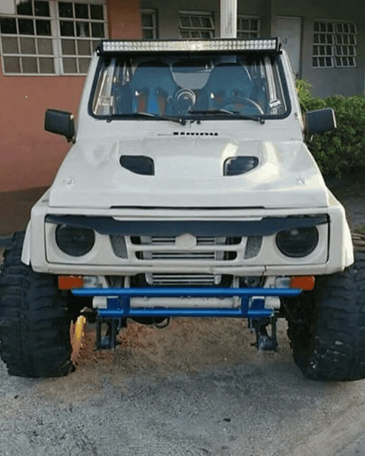 Jeep Gladiator I've never been much on the "Angry Turds" grill. 1675041212710