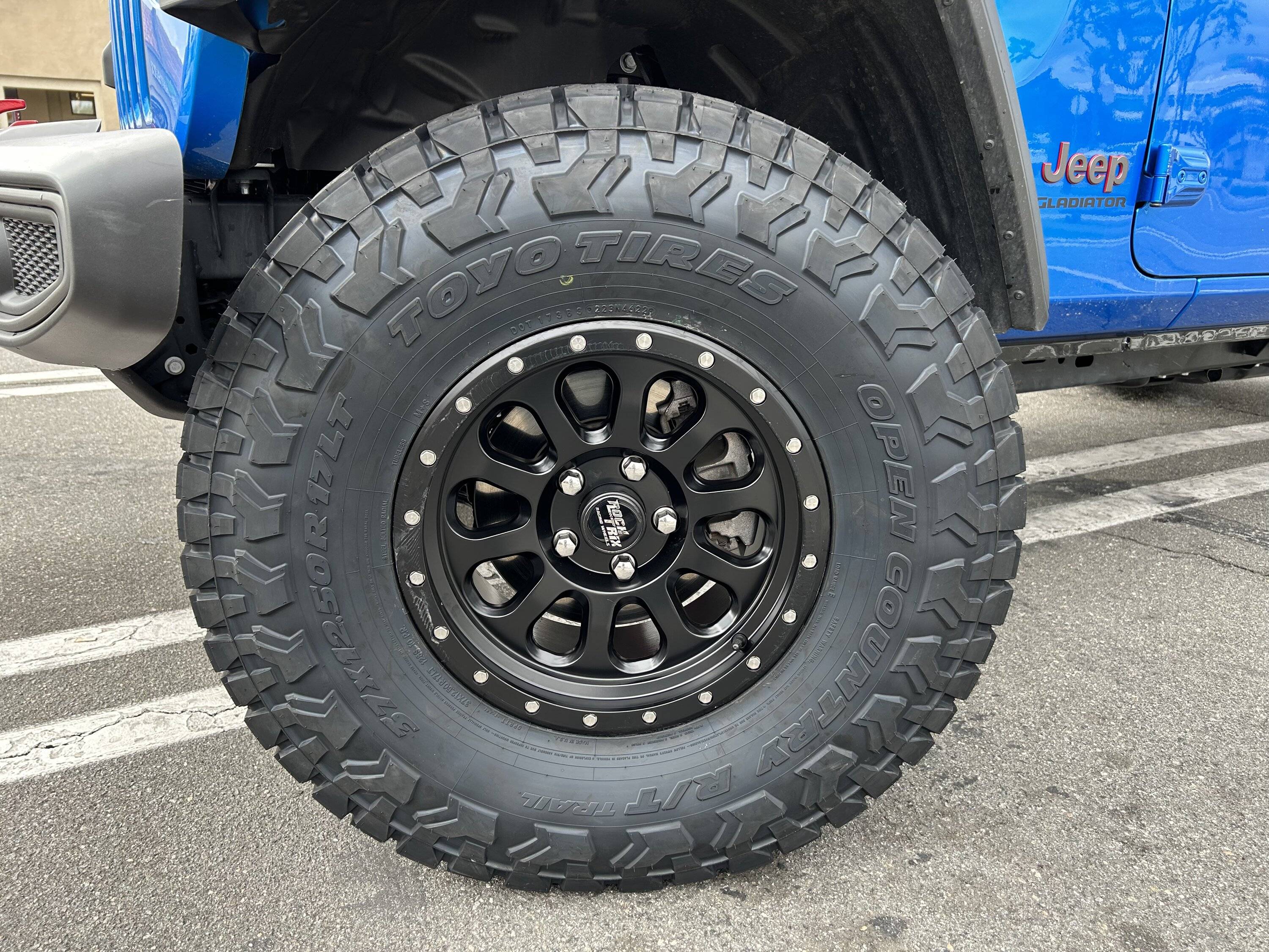 Jeep Gladiator Yokohama Geolandar MT G003 7C5BCA51-1D34-4E5B-9C84-C7C098D8907F