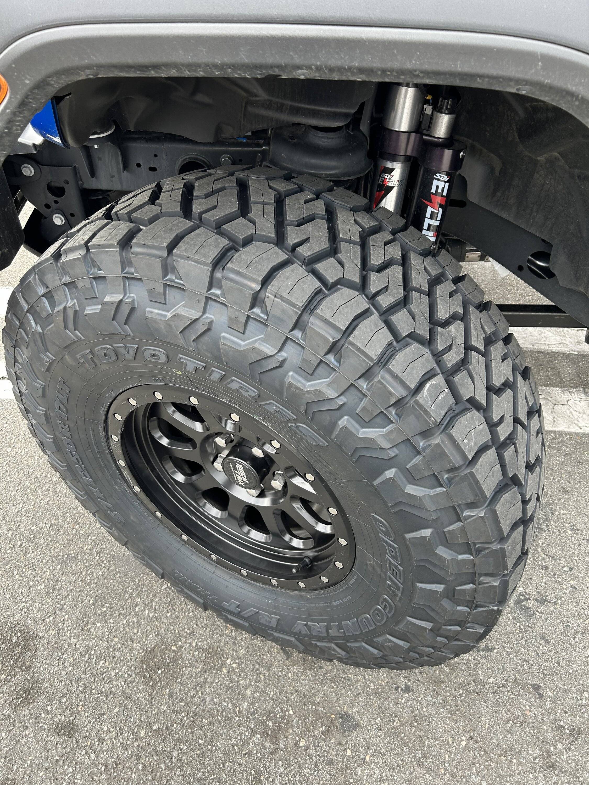 Jeep Gladiator Yokohama Geolandar MT G003 DAD19D1F-5D8B-4A5F-BED7-9673192581B3