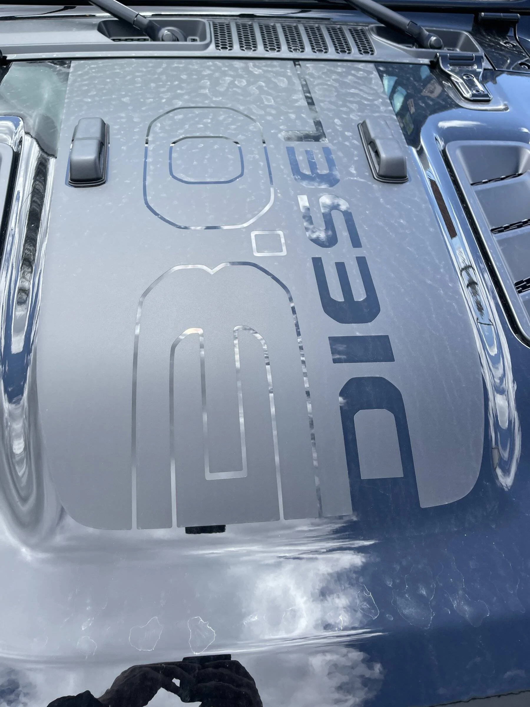 Jeep Gladiator Diesel Graphic for Hood 091DF345-7ADE-4506-8A47-9A9EBEF1A3F6