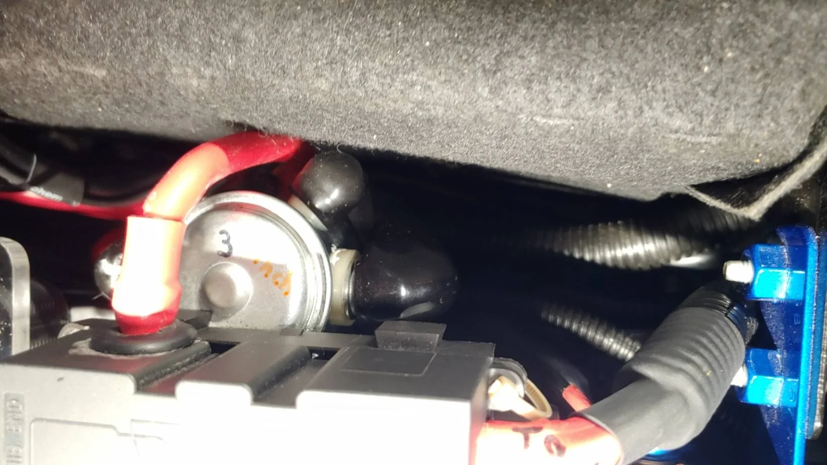 Jeep Gladiator Winch disconnect switch? 20221109_160629