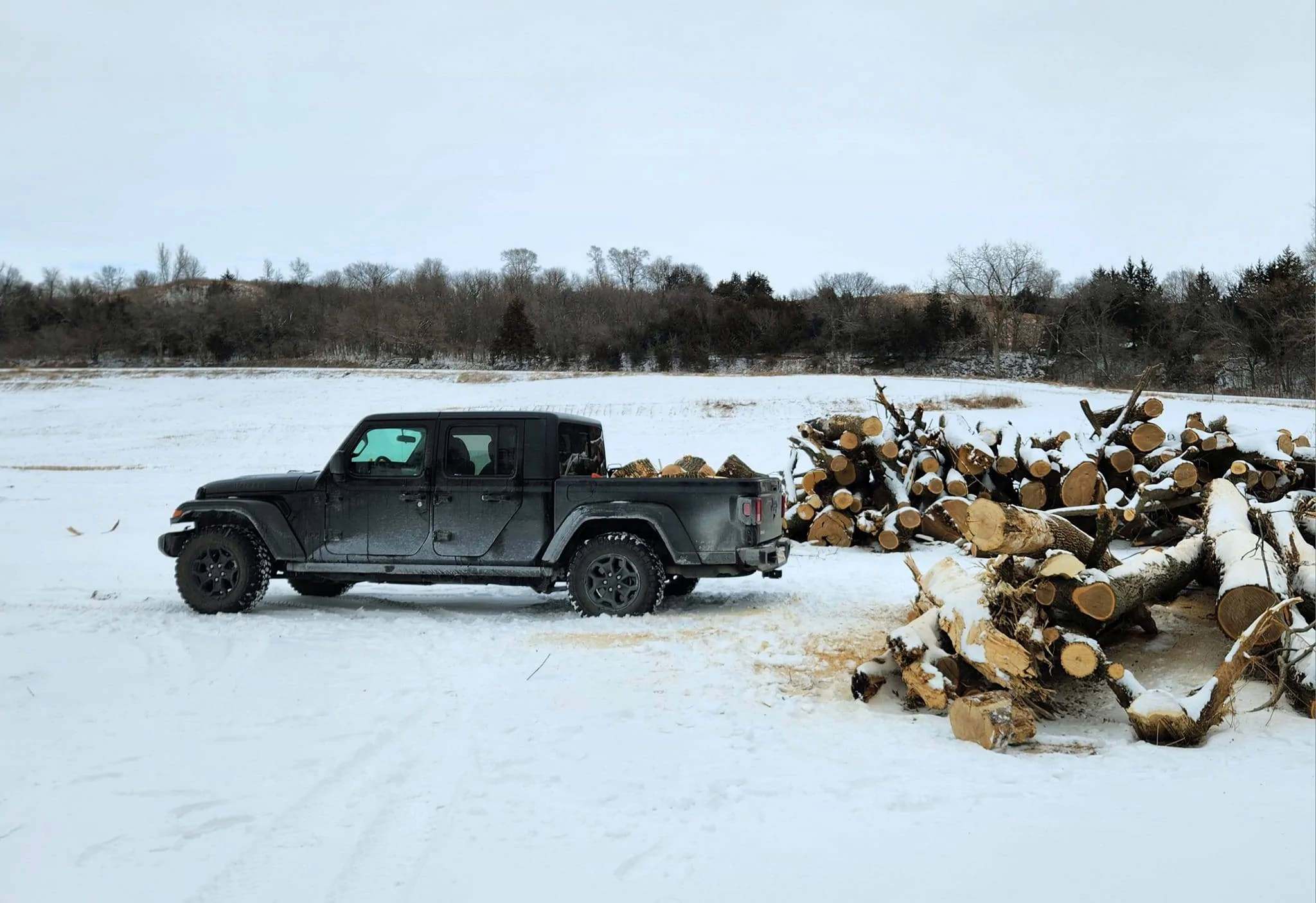 Jeep Gladiator What did you do WITH your Gladiator today? 326913881_522644953191491_3541511553909320441_n