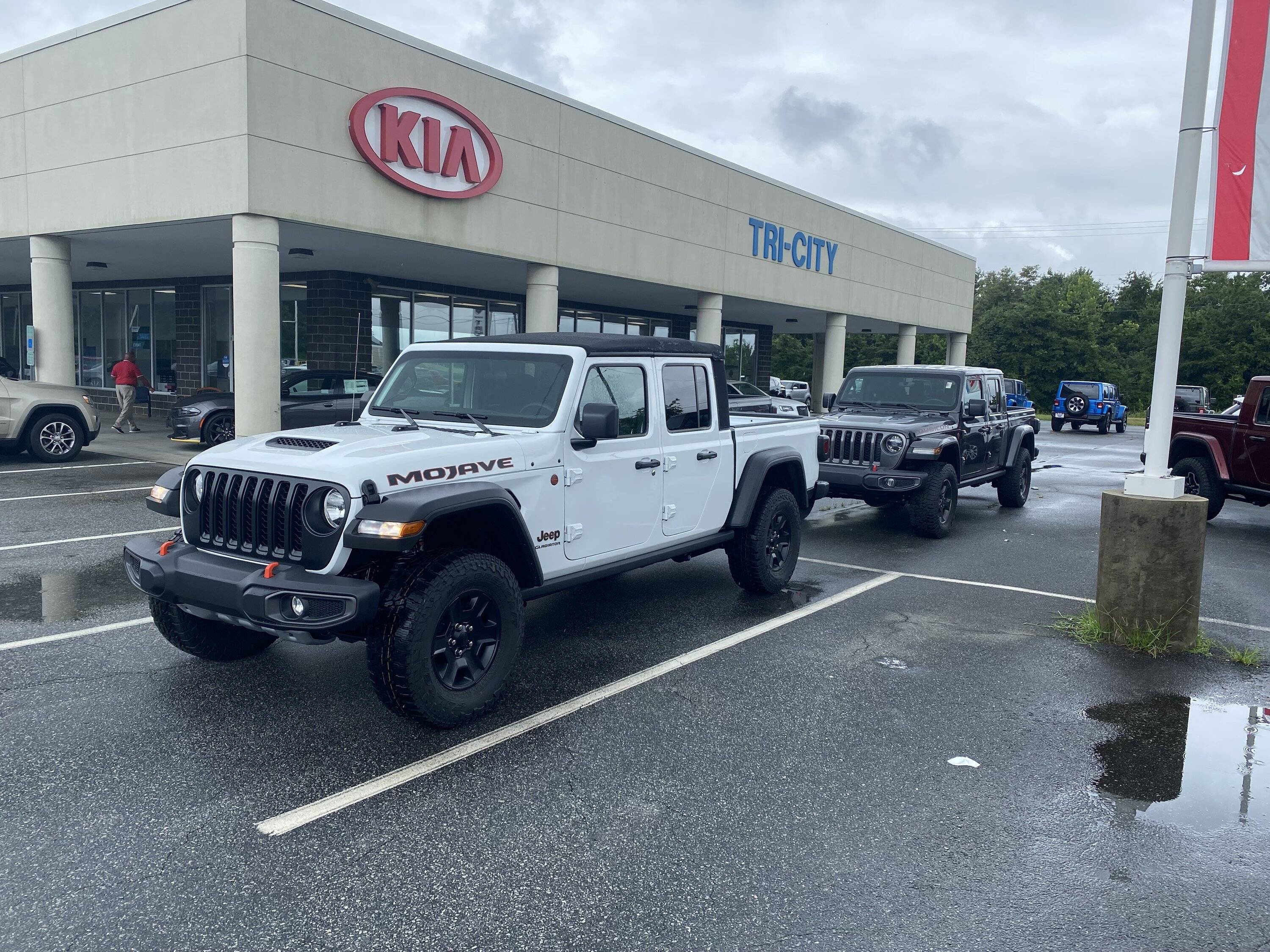 Jeep Gladiator Sold Order & In-Stock Specials! IMG_0293