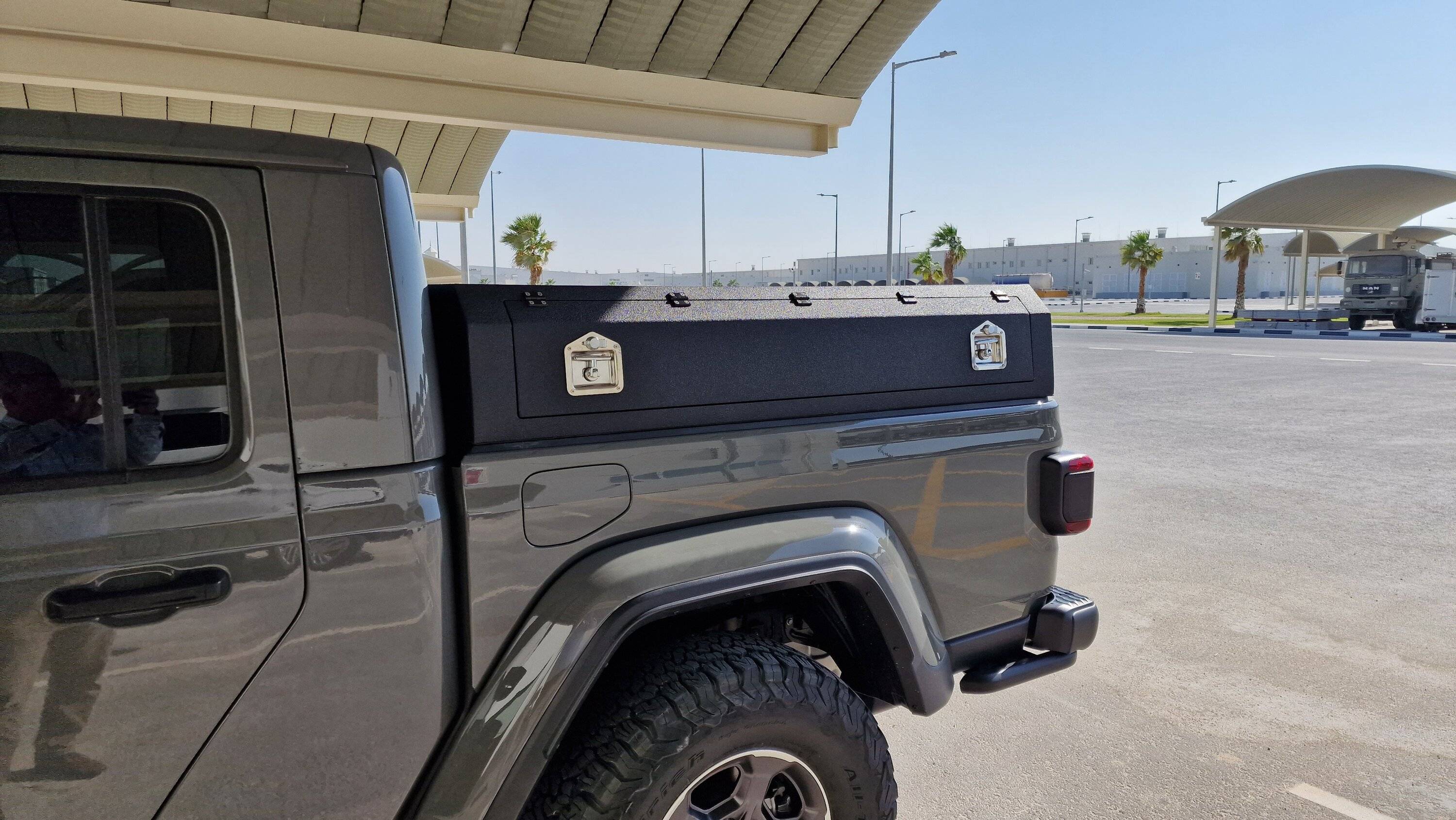 Jeep Gladiator Rooftop tent and mpg 20221110_085729