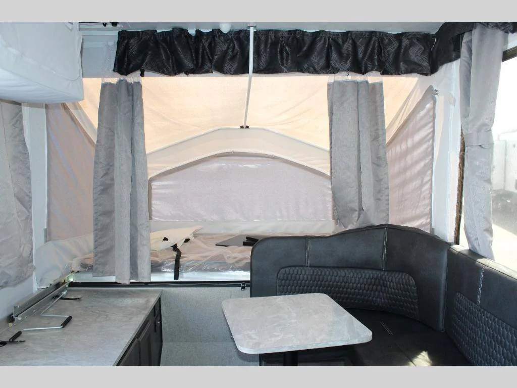 Jeep Gladiator 2020 Rockwood 1640 ESP Tent Trailer unit_photo_202107121149587332449867