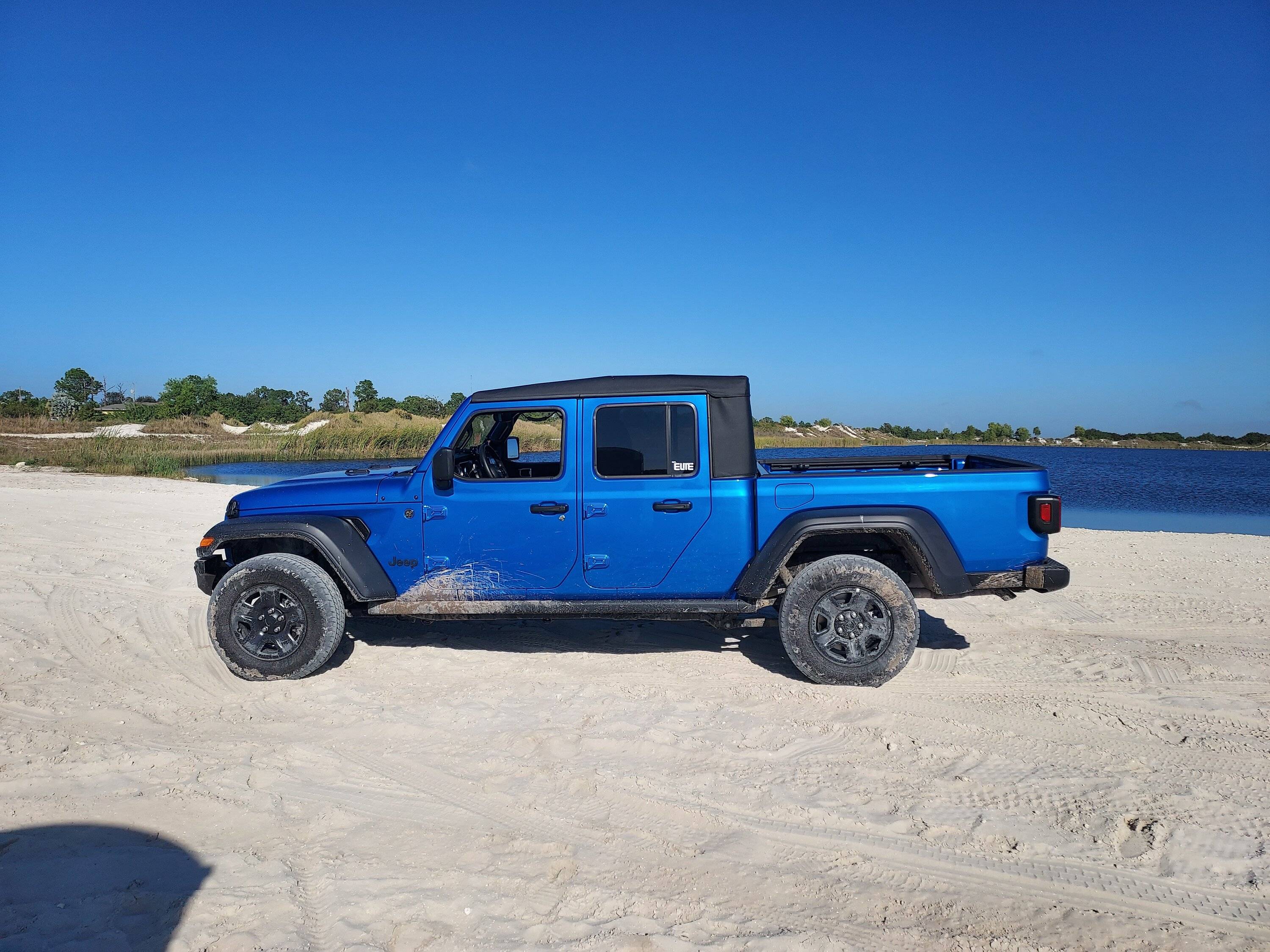 Jeep Gladiator Dont throw anything away!! 20220101_101756