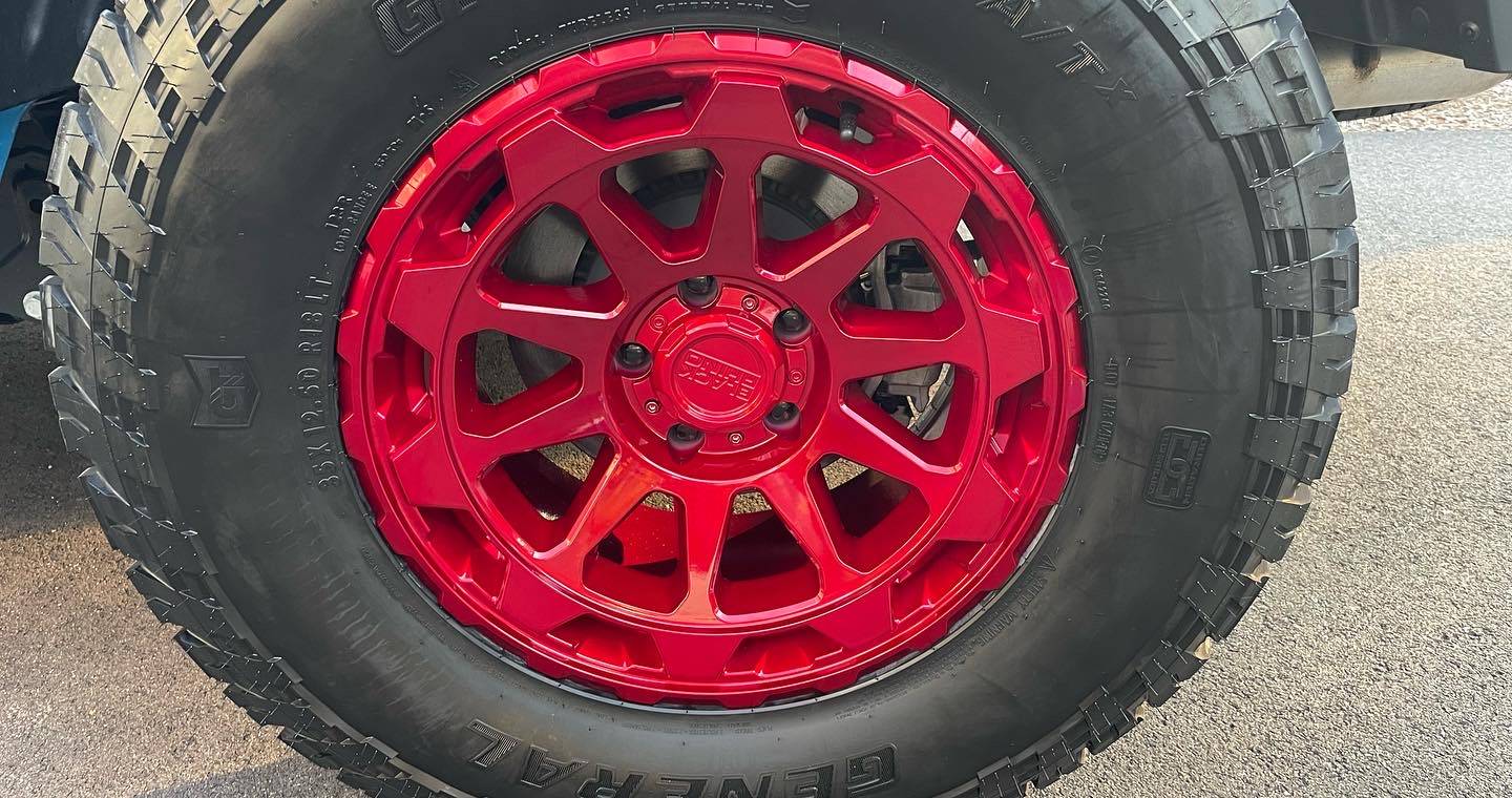 Jeep Gladiator 35x12.50r18 general grabber atx and 18x9 black rhino wheels 3CA87700-7E38-40CA-A338-A06921CFC4D6