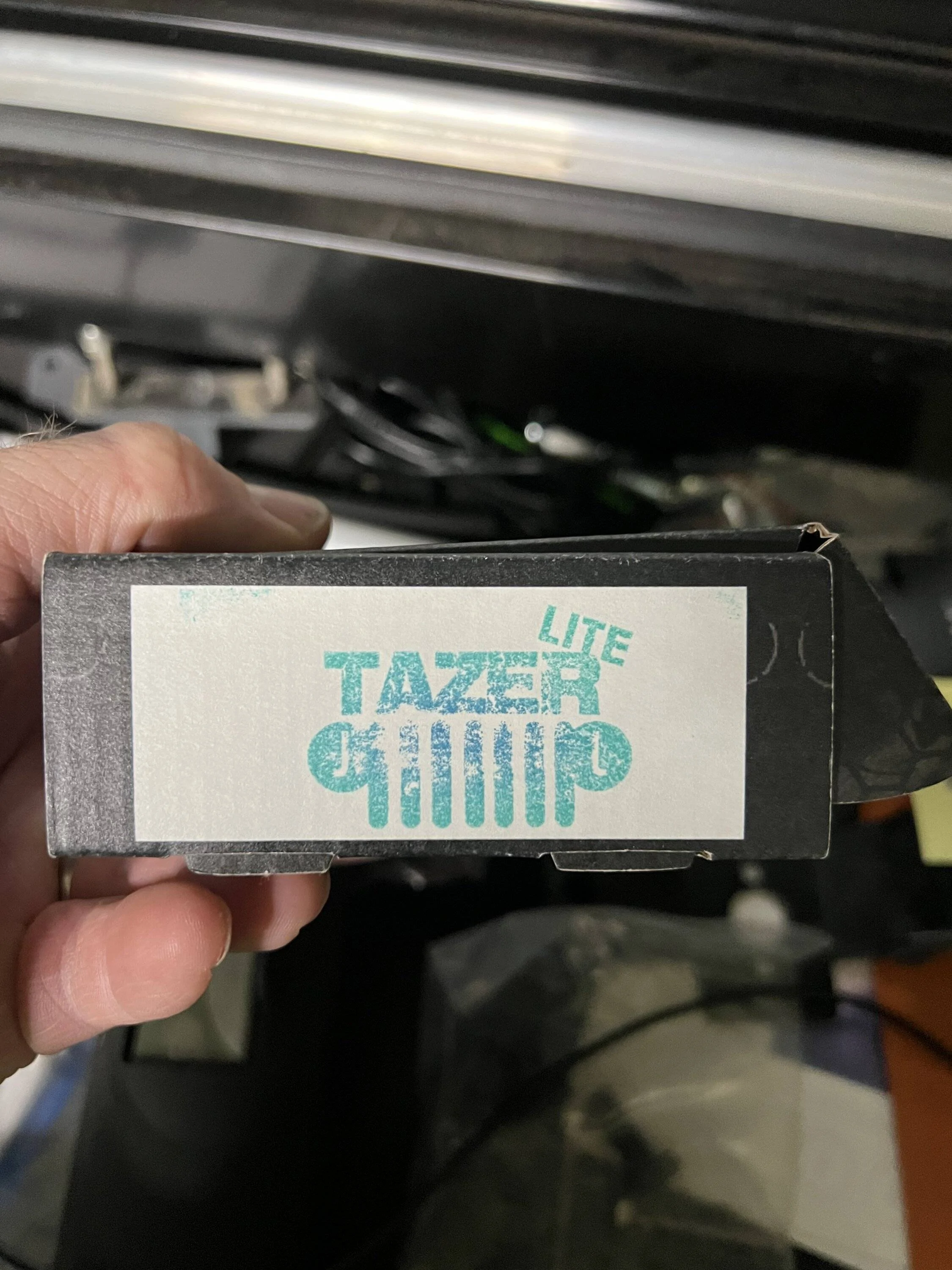 Jeep Gladiator Tazer lite (Unmarried) 70E5EDB4-515B-4335-96E4-AEB175DF6FE4