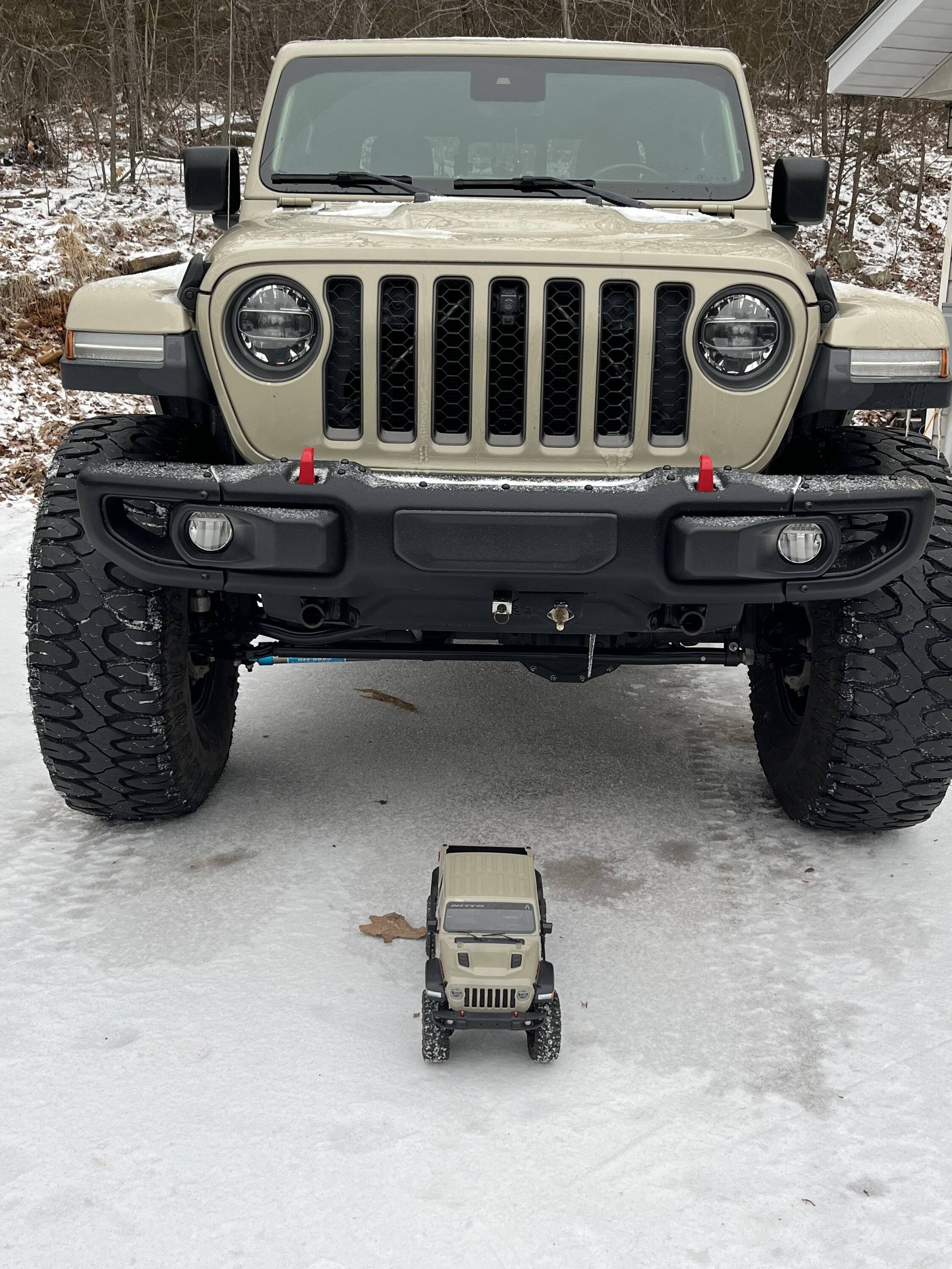 Jeep Gladiator Toys? 94EE36E4-865D-4AF2-A1F4-3FD8219A7127