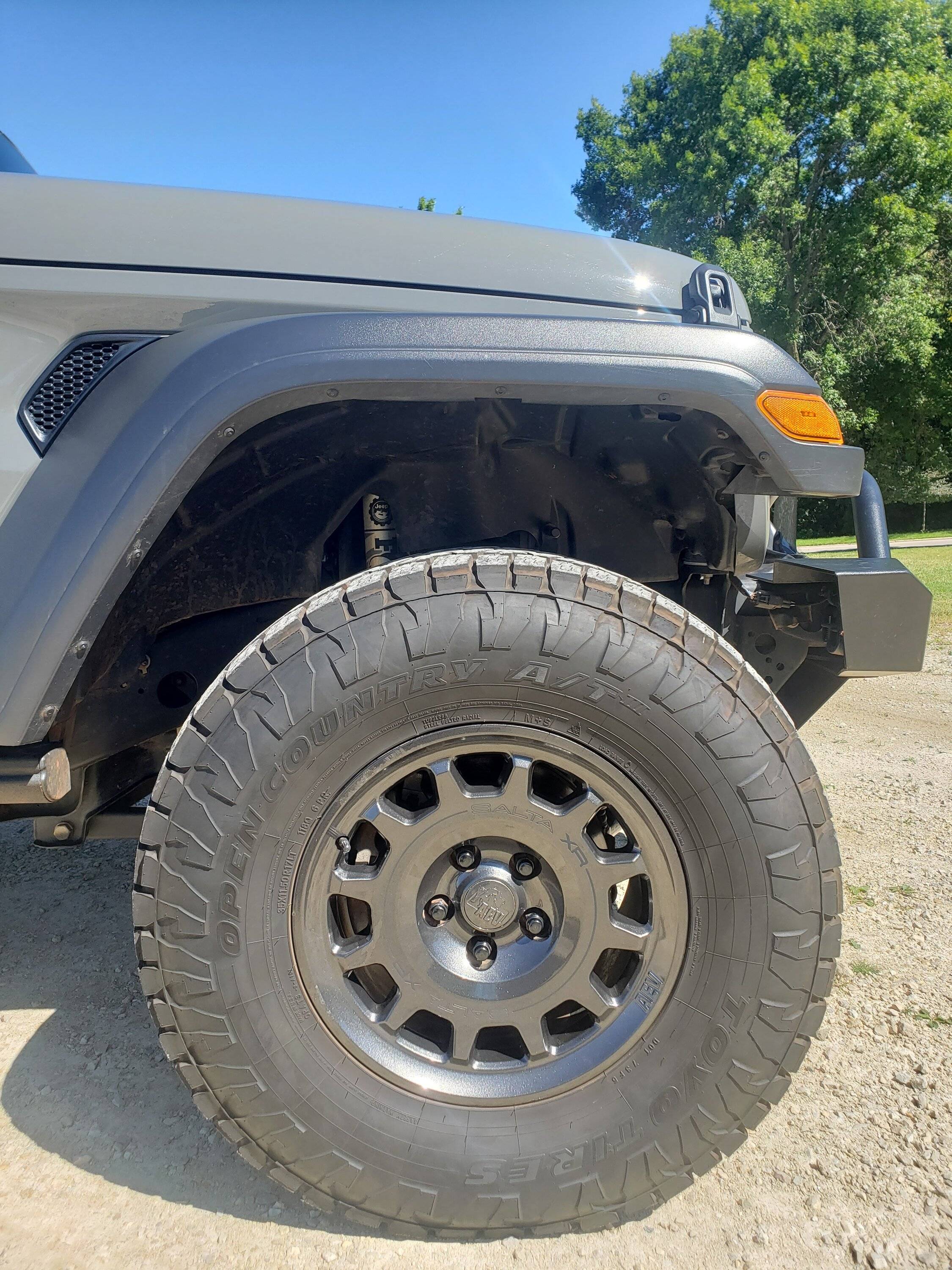 Jeep Gladiator Tried searching, show me your AEV Salta XR’s! 20220912_131223