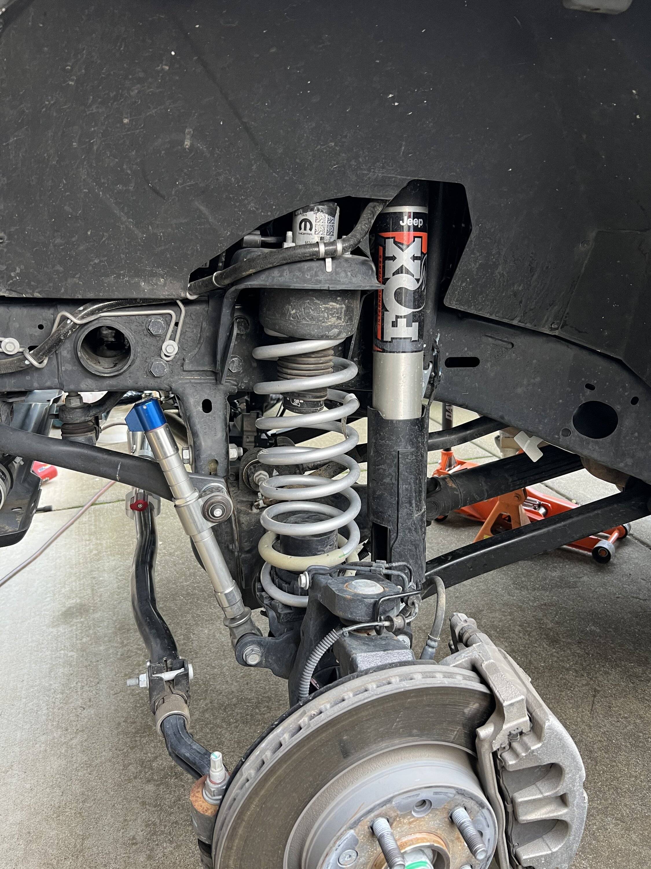 Jeep Gladiator Removing AEV Mojave spacers and factory springs for Clayton/Dobinsons 0FDCDB8D-8EB5-47A8-BEF8-EAEE59BBC4B0