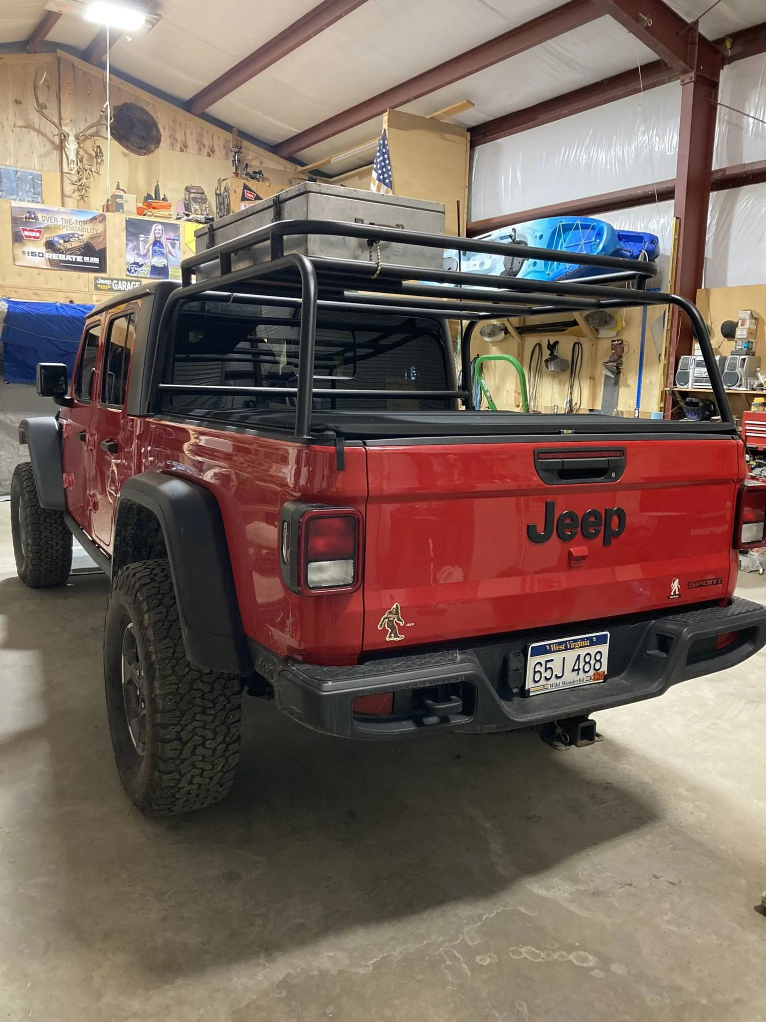 Jeep Gladiator Bed Rack 5187706B-4FC0-4A90-B2A4-809803EC08BC