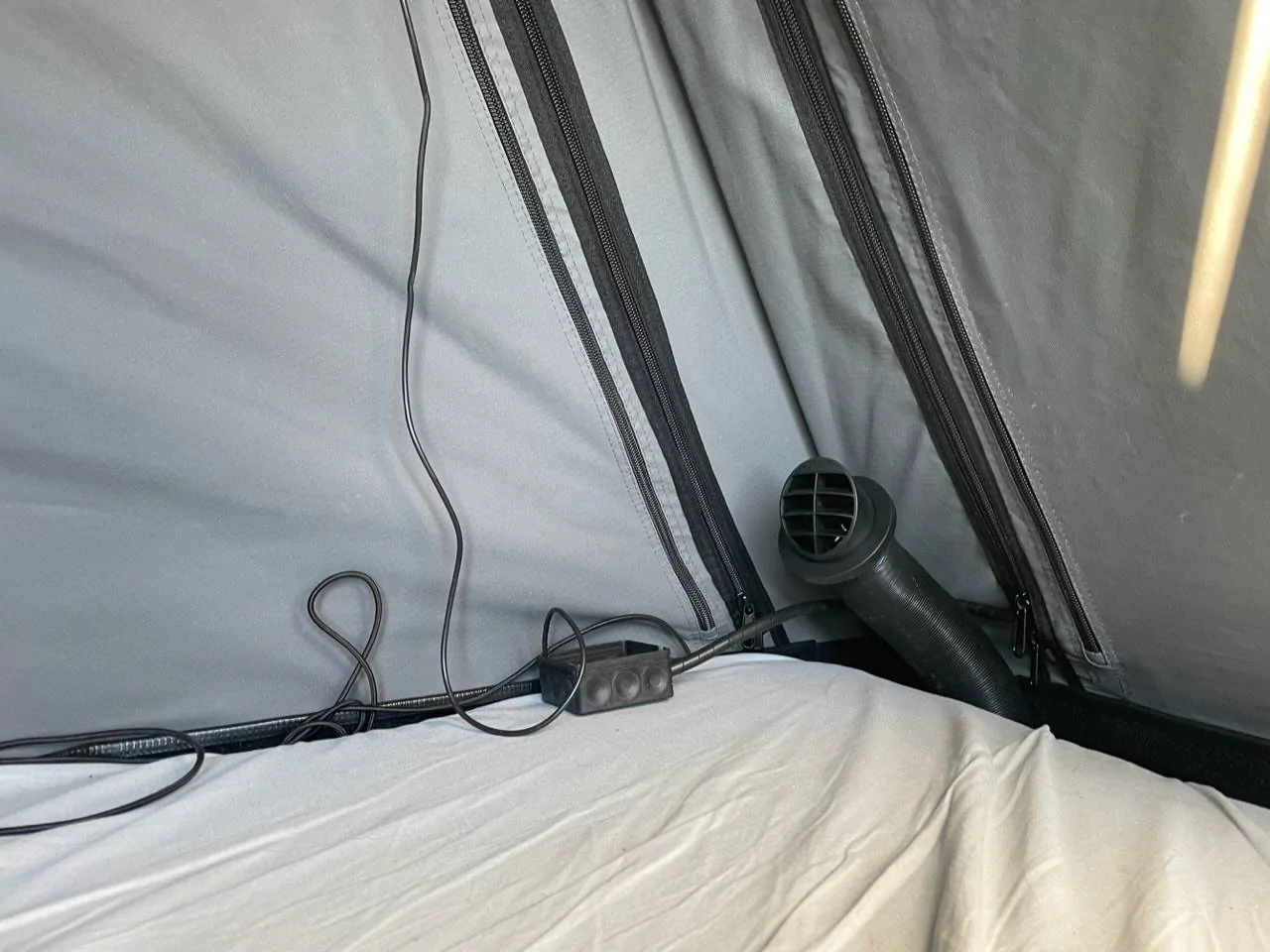 Jeep Gladiator Alu-Cab Contour Canopy Roll Call - not Camper A84AD426-31BF-4B04-8FB9-51682AC019F4