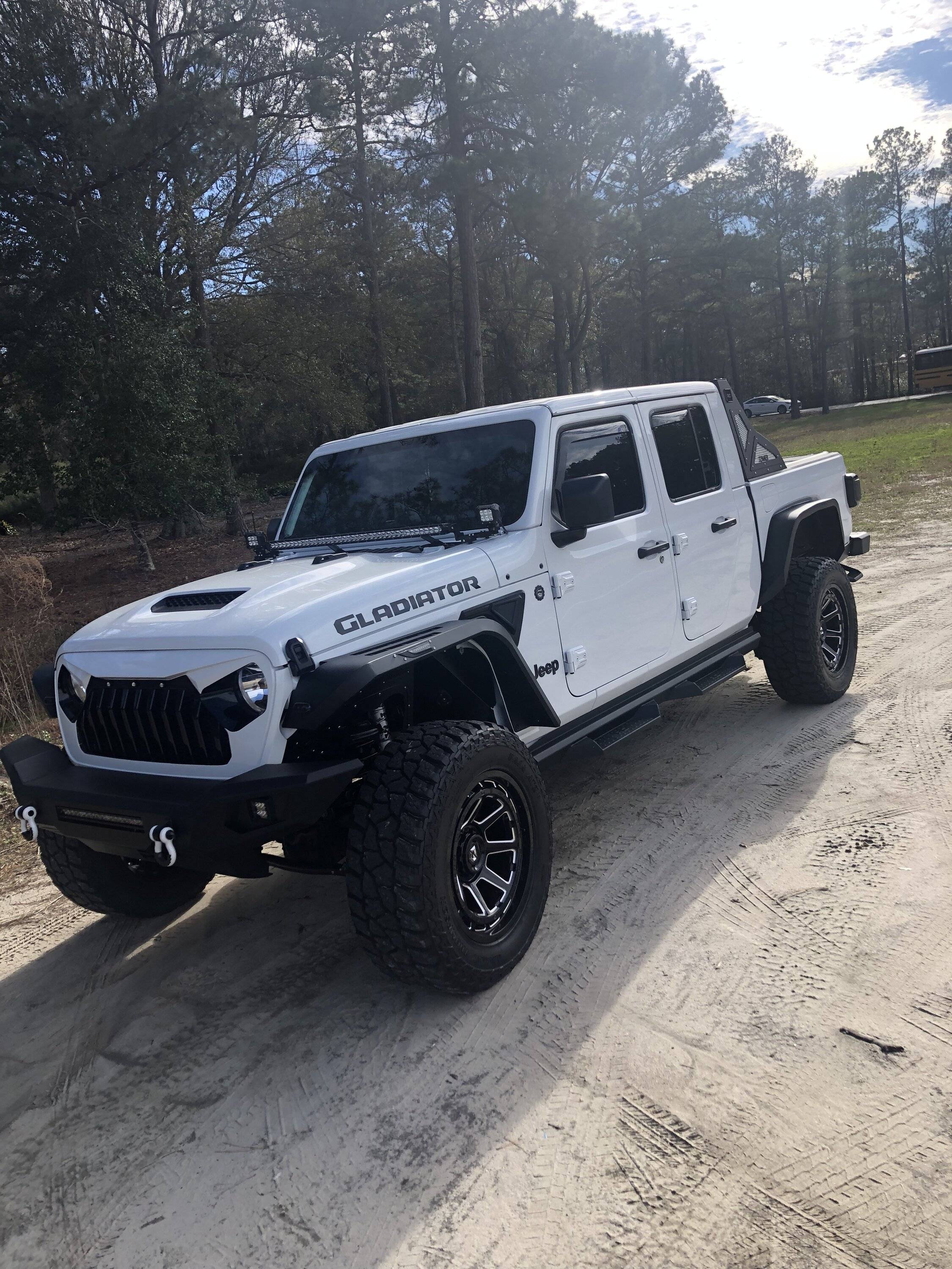 Jeep Gladiator Which Gladiator is the better buy? E8321328-85E2-4A25-BB5B-3A1DBF3C8A5D