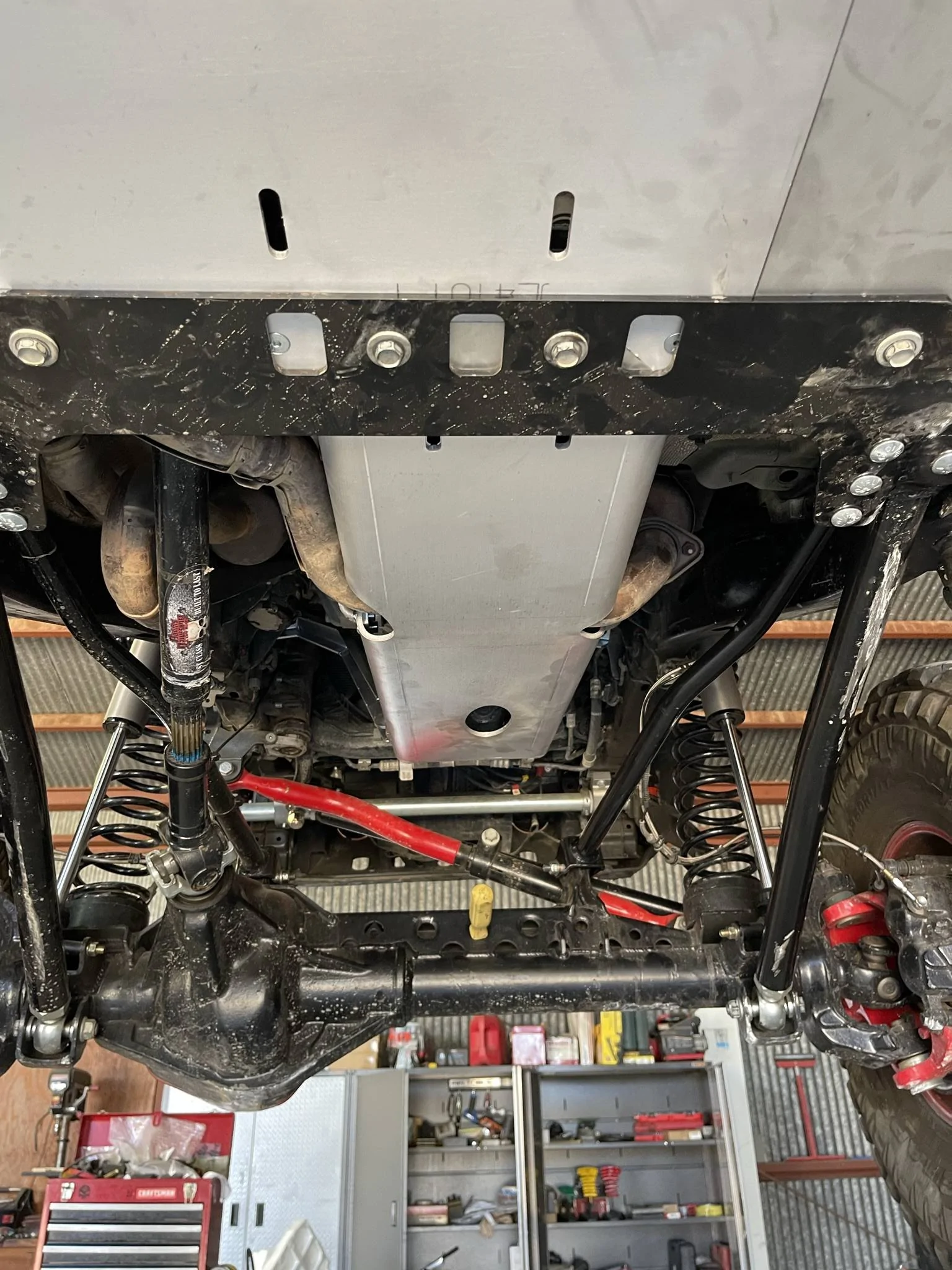 Jeep Gladiator Full belly aluminum skid plate comparison IMG_6526
