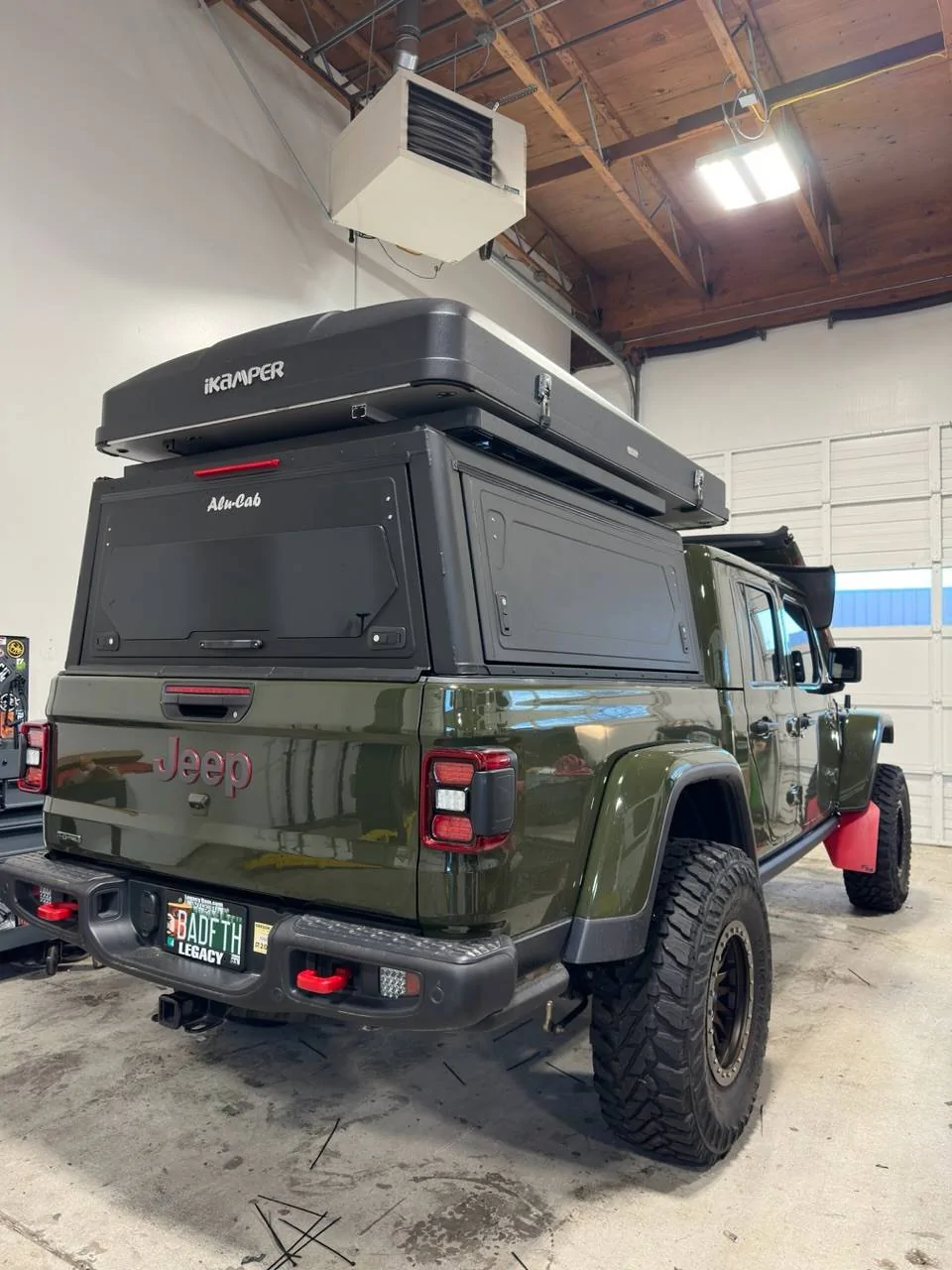 Jeep Gladiator Alu-Cab Contour Canopy Roll Call - not Camper 989636F9-945A-4C7B-ACF0-194B1A1DF8F3