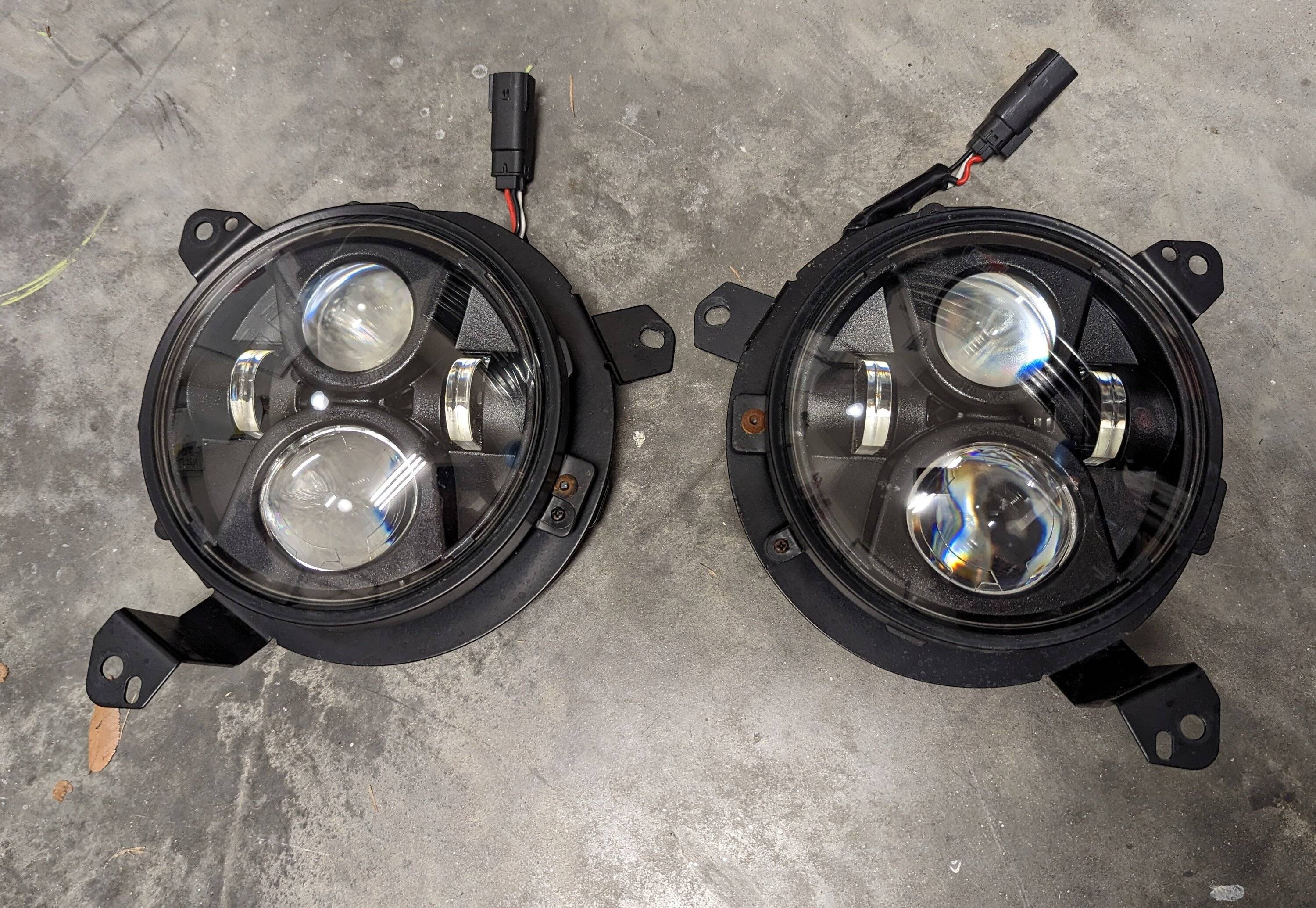 Jeep Gladiator FS: JW Speaker LED Headlights - $225!! PXL_20230209_013146399.MP