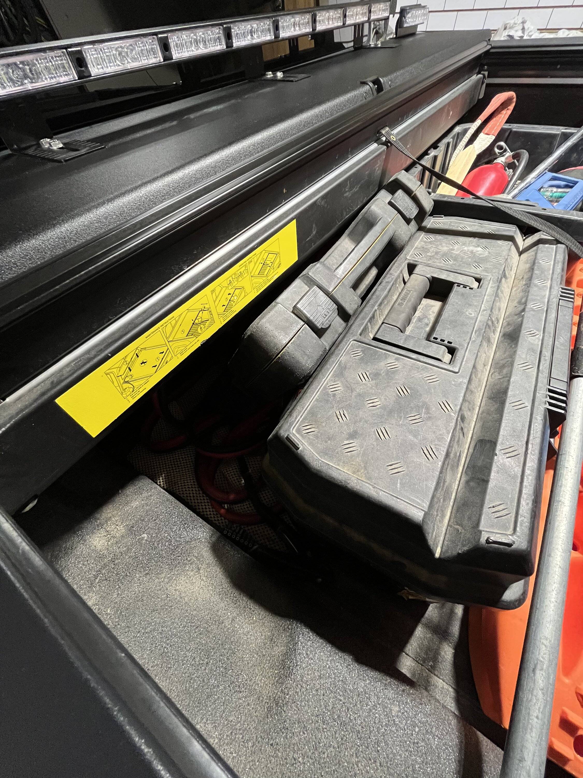 Jeep Gladiator Tools and tool boxes - let's see em A8359726-B92F-43D6-84AE-F3C0192501B9