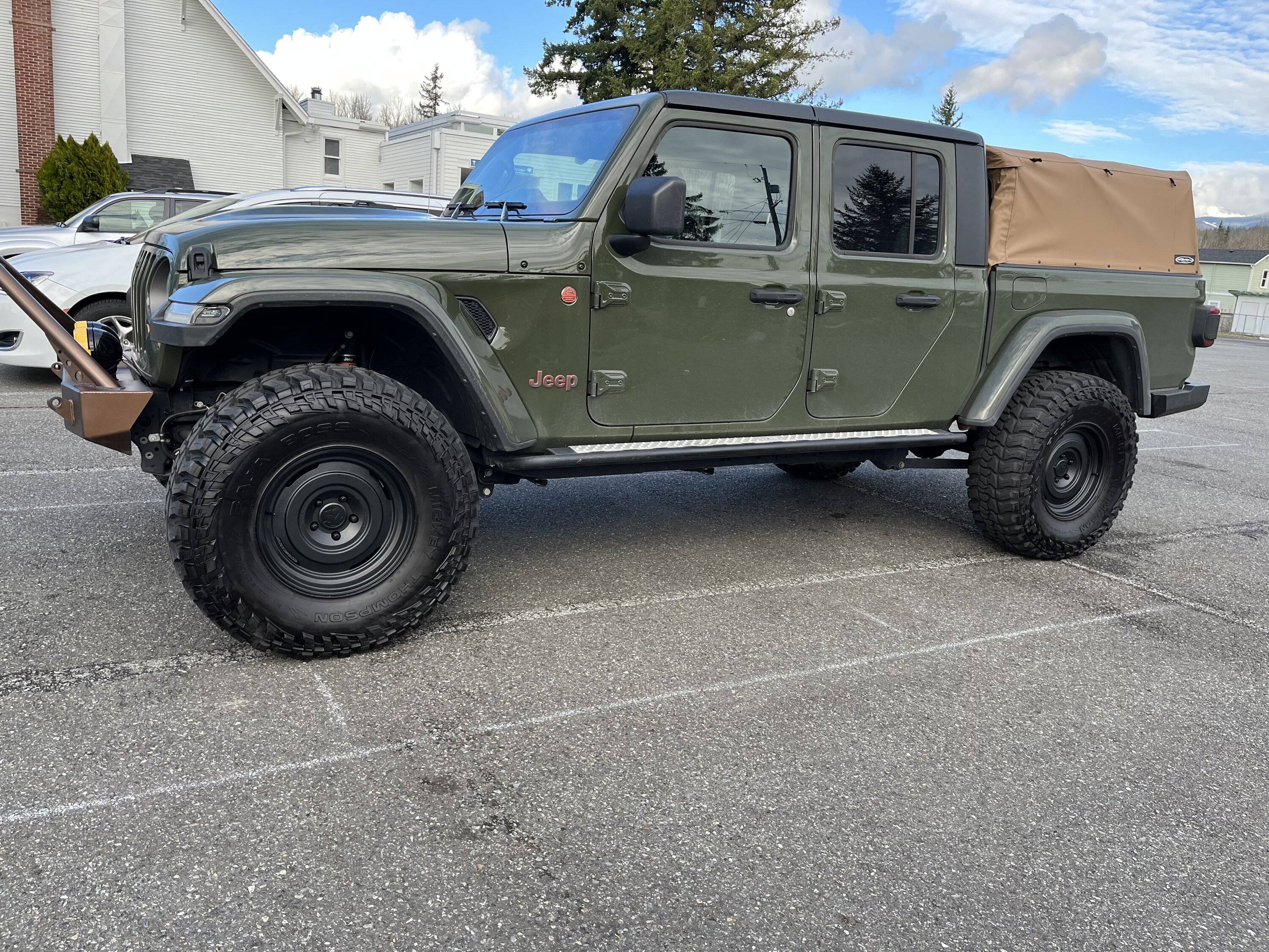 Jeep Gladiator Thoughts? fifteen52 Analog vs. Black Rhino Recon 0CF5B141-71CC-4C22-A81B-5063B47860D3