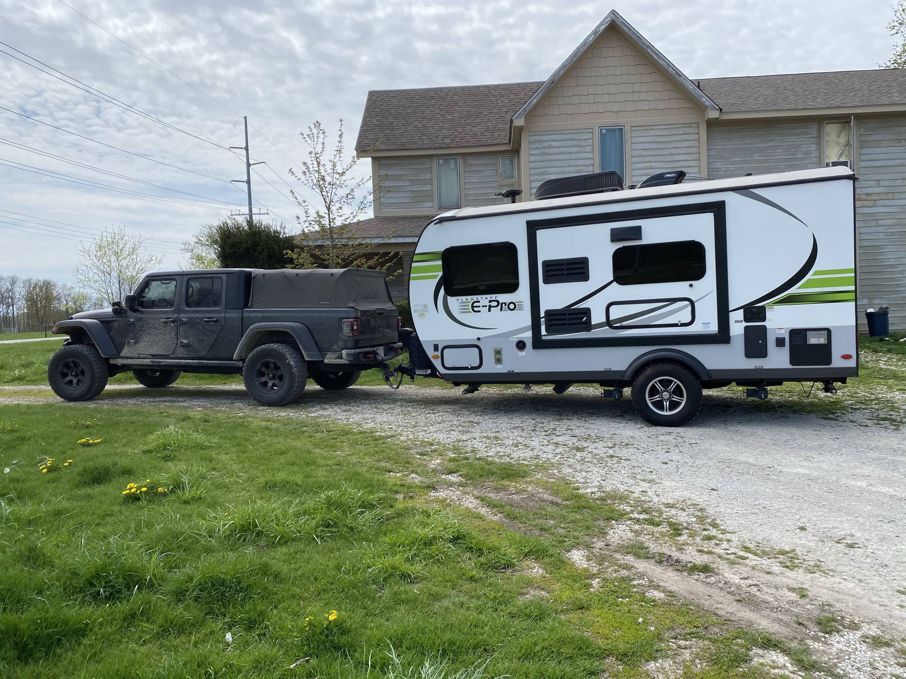 Jeep Gladiator Towing a 3200lb camper with Ecodiesel? CC00A7FC-DC37-4F52-95D1-99EC23DF9E6A