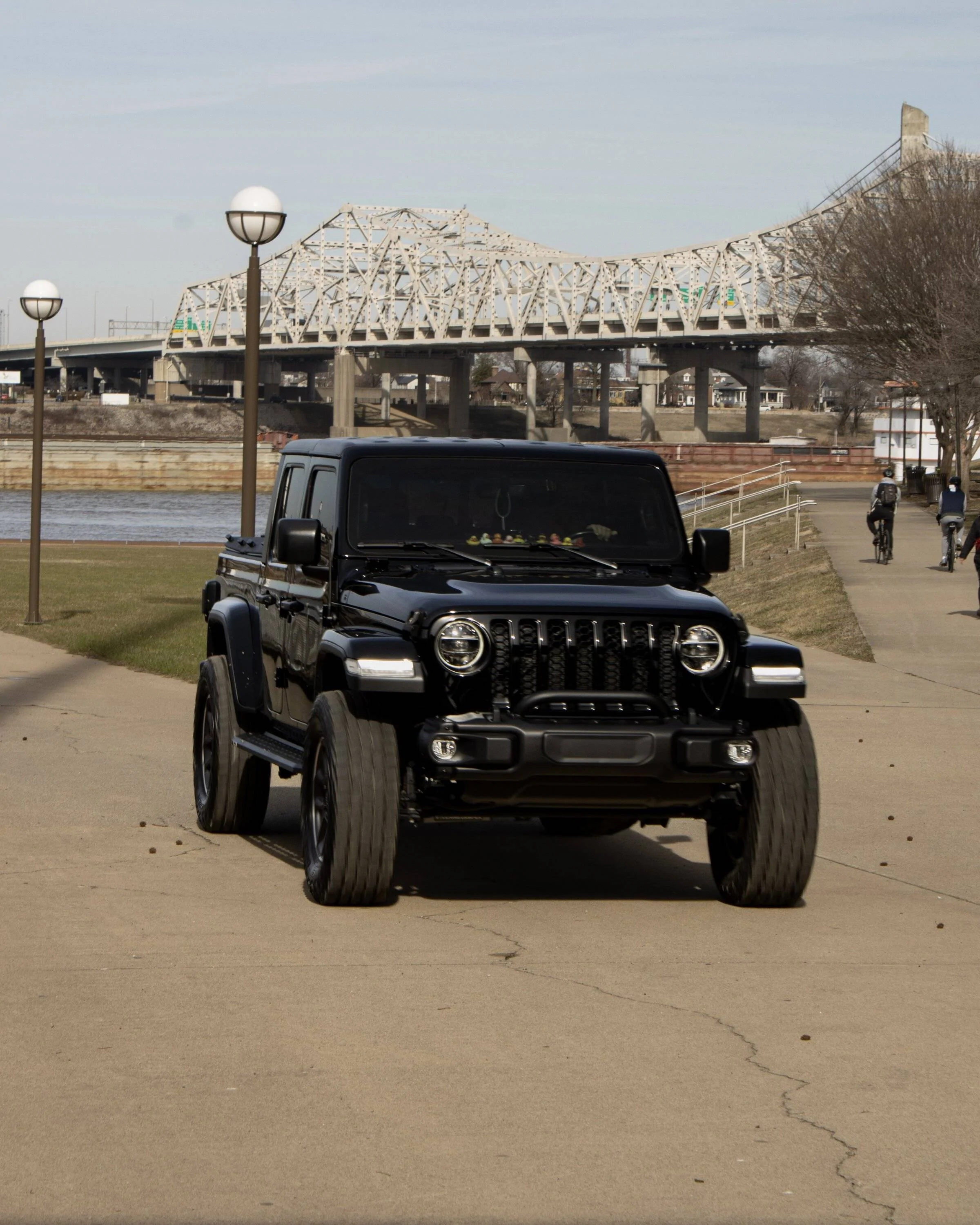 Jeep Gladiator Gladiator Glamour Shots 39798C4E-85AA-4184-8A43-02FEE4680A6B