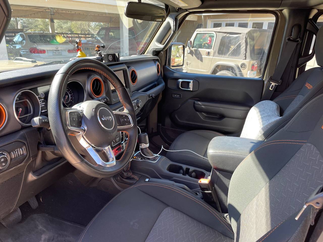 Jeep Gladiator REDUCED-$46,500: 2020 Gator Gladiator Mojave w/RSI Smartcap/Custom Bed Drawers/Extras IMG_0537
