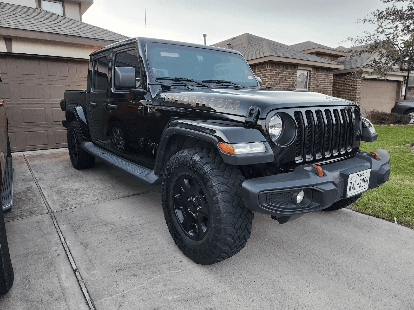 Jeep Gladiator "The DADIATOR" Overland JT 1676272238709