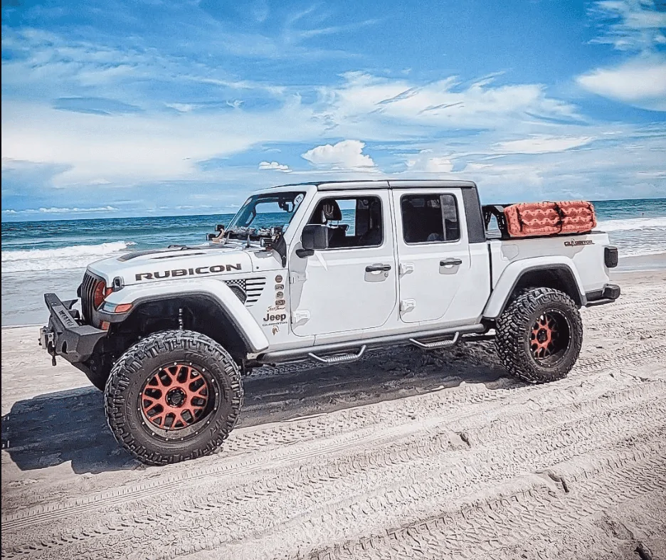 Jeep Gladiator TUWA Pro introduces a new design to Shiprock Mid Rack Collection --  height adjustable version! 328148241_1314466922429859_3200536268044326594_n-1-webp-1079×1079-