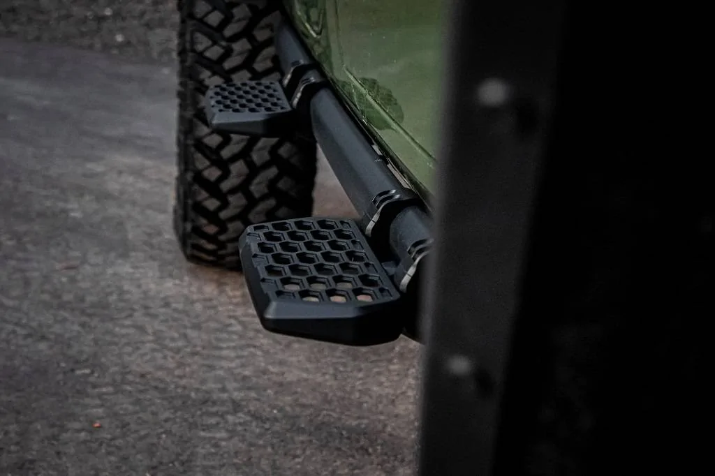 Jeep Gladiator Lowering Mojave? Steps